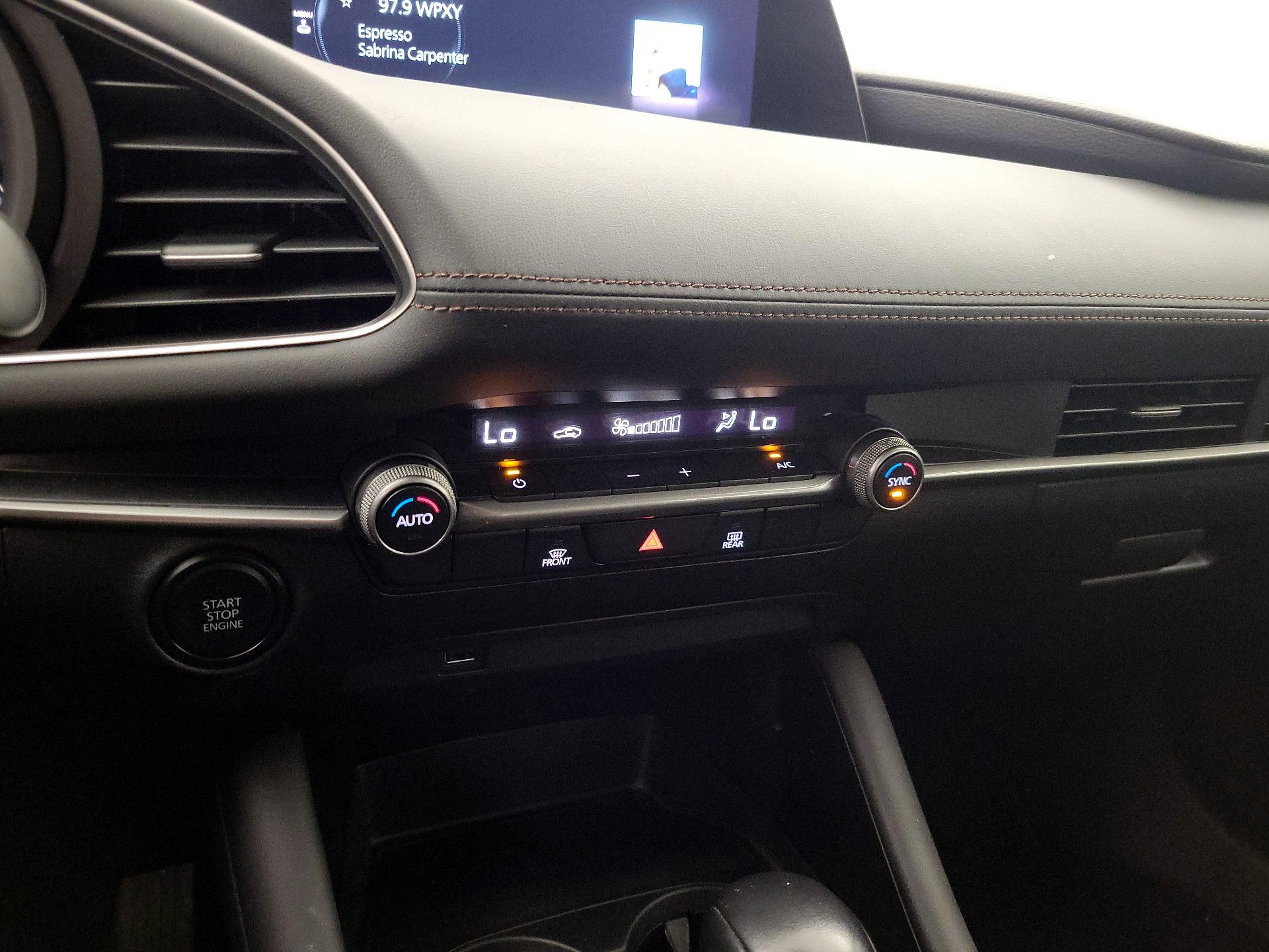 Thumbnail: 2021 Mazda Mazda3 - 16