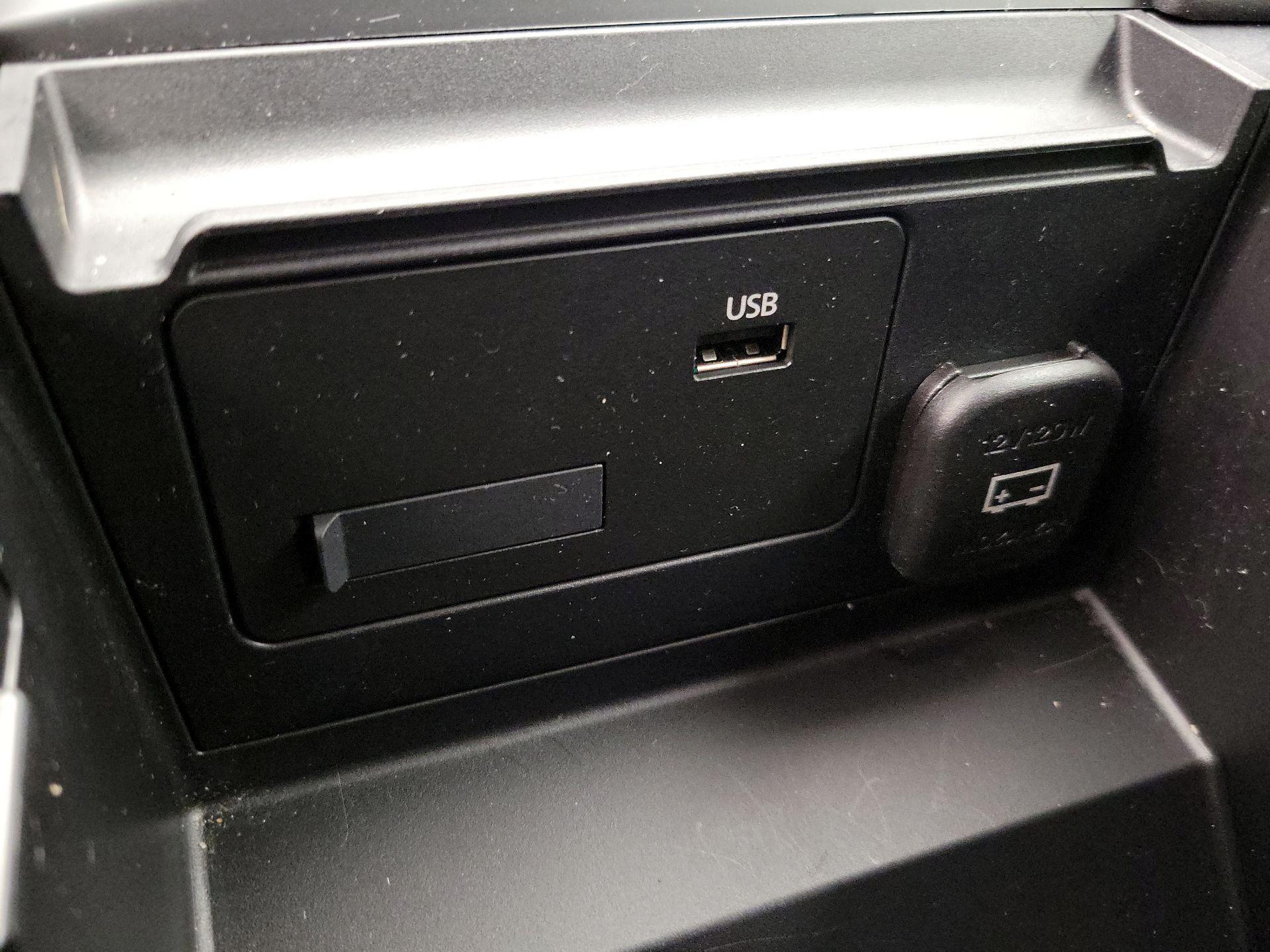 Thumbnail: 2021 Mazda Mazda3 - 18