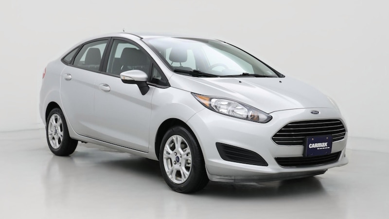 2016 Ford Fiesta SE Hero Image