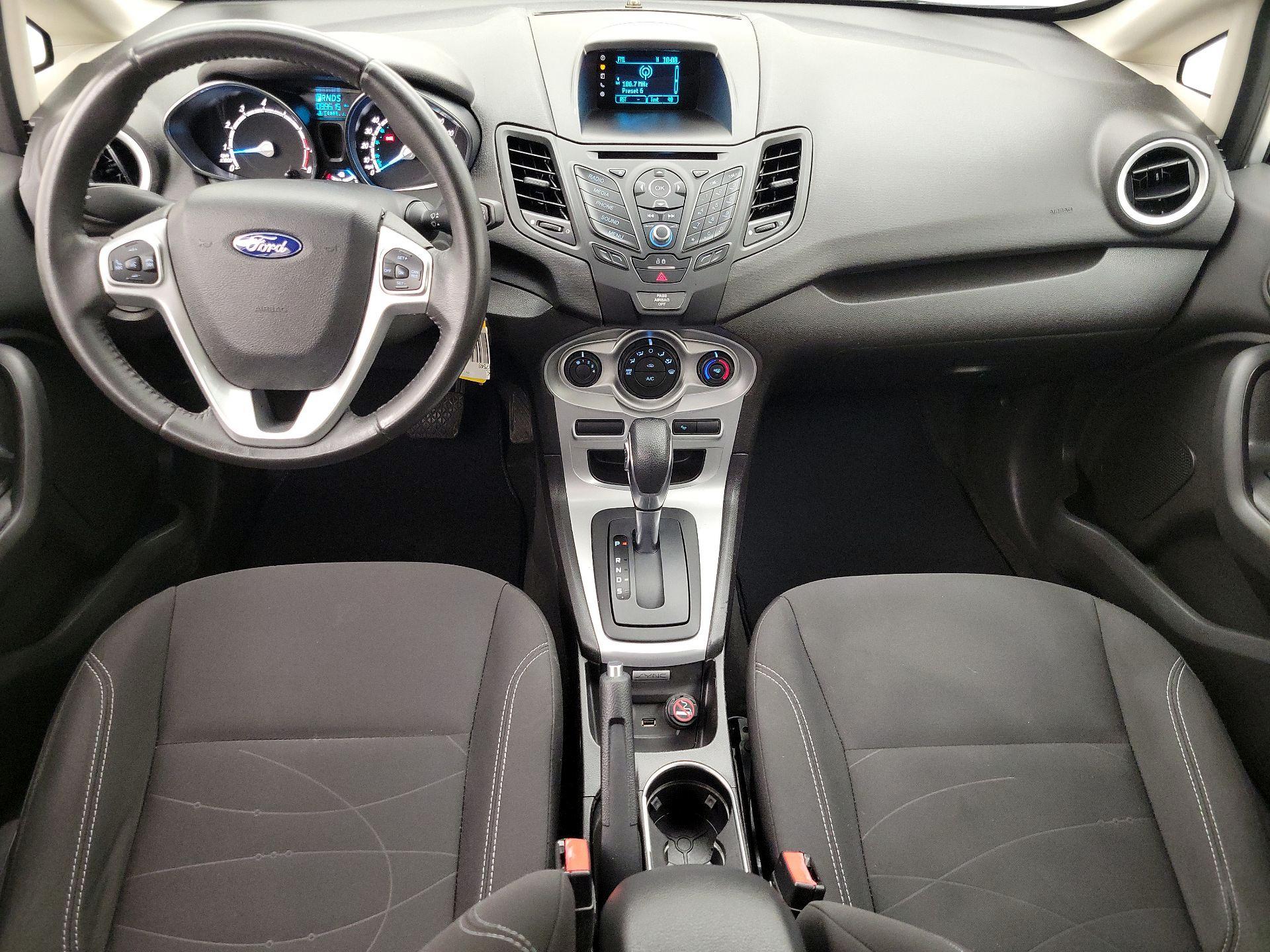 Thumbnail: 2016 Ford Fiesta - 9