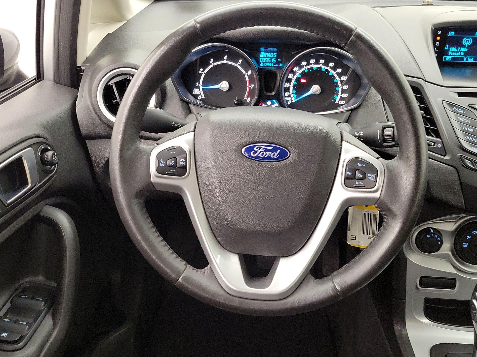 Thumbnail: 2016 Ford Fiesta - 10