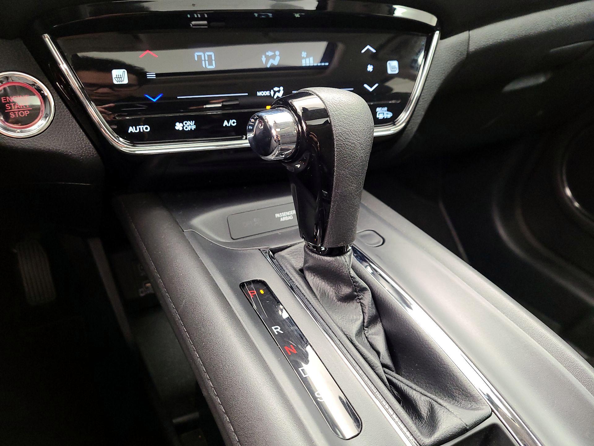 Thumbnail: 2022 Honda HR-V - 17
