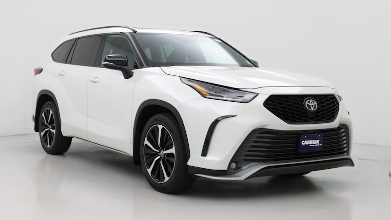 2021 Toyota Highlander XSE Hero Image