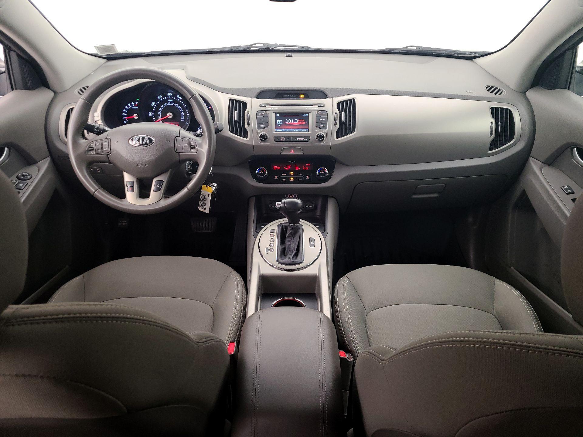 Thumbnail: 2015 Kia Sportage - 9