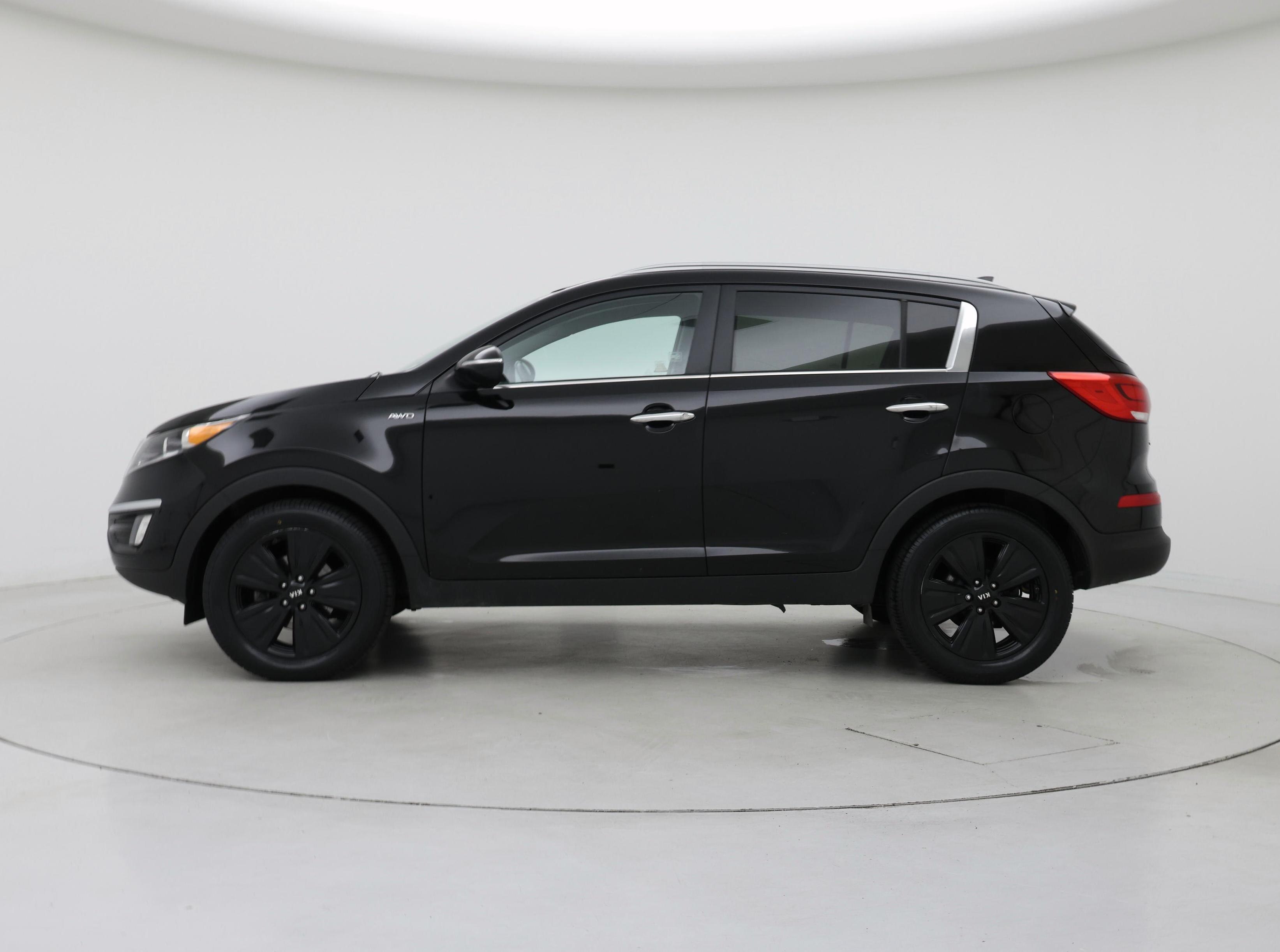 Thumbnail: 2015 Kia Sportage - 3