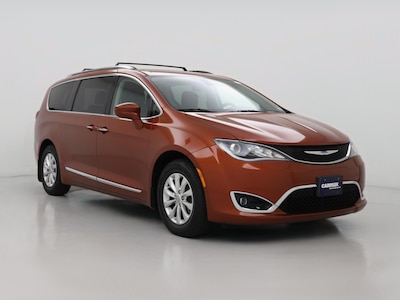2018 Chrysler Pacifica Touring L -
                Rochester, NY