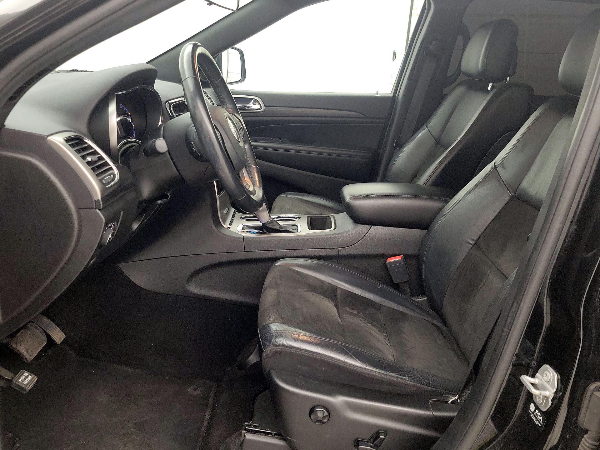 Thumbnail: 2021 Jeep Grand Cherokee - 11