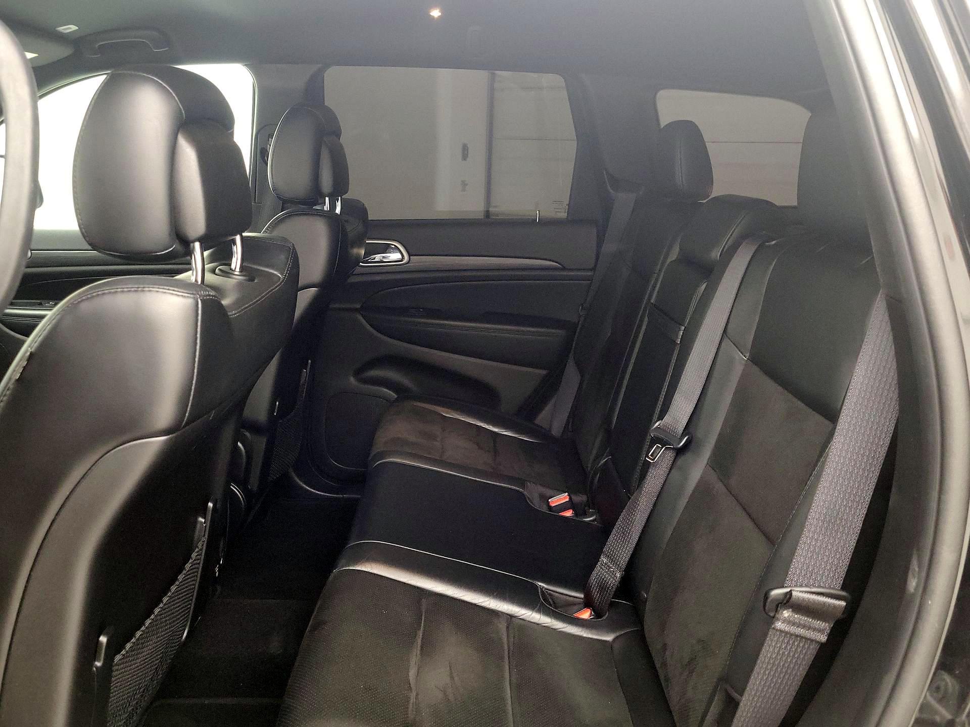 Thumbnail: 2021 Jeep Grand Cherokee - 19