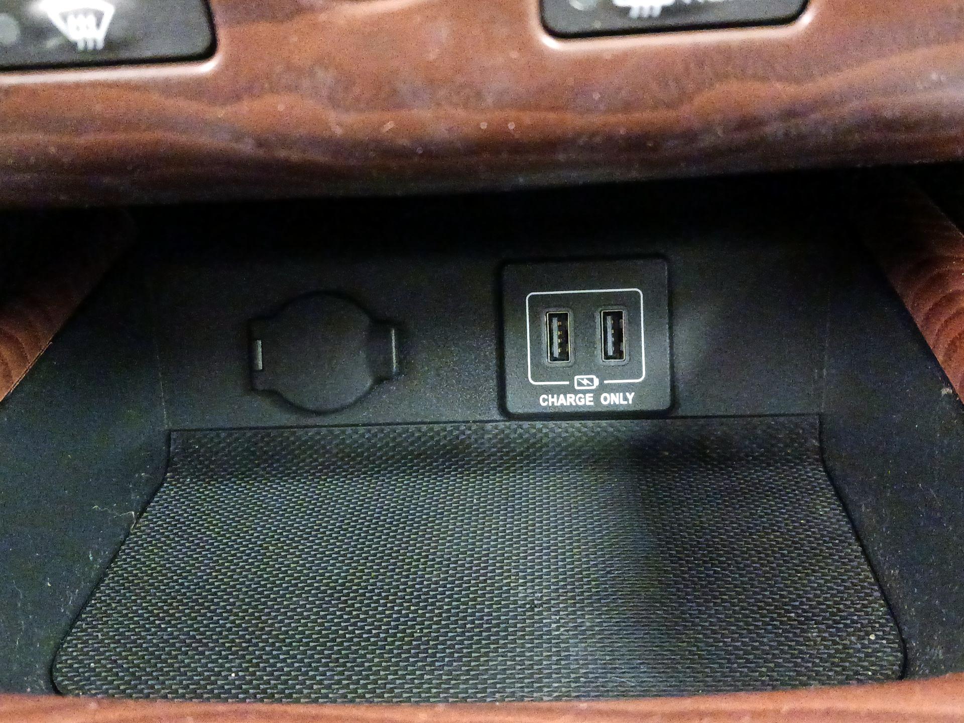 Thumbnail: 2018 Nissan Pathfinder - 19