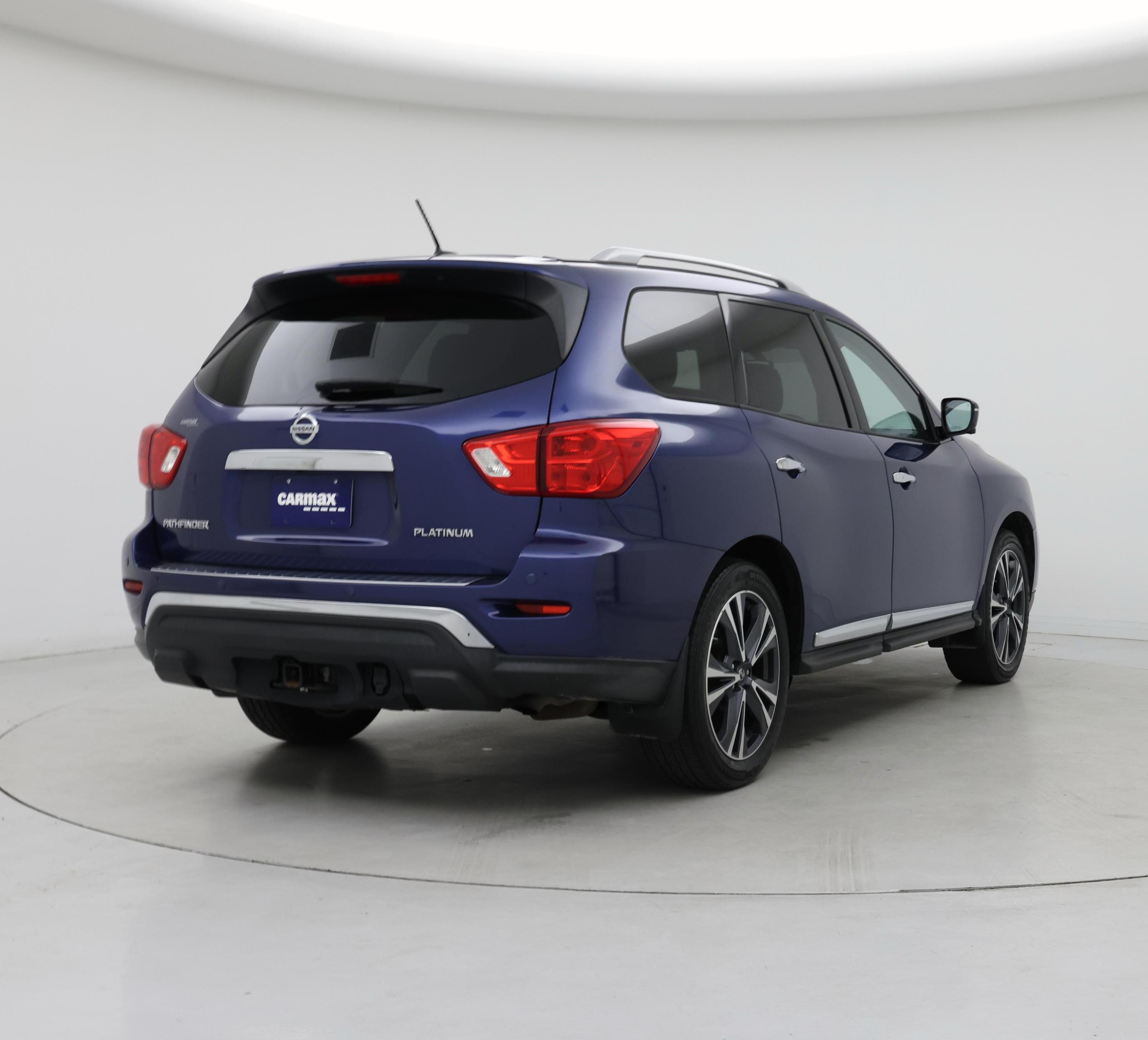 Thumbnail: 2018 Nissan Pathfinder - 8