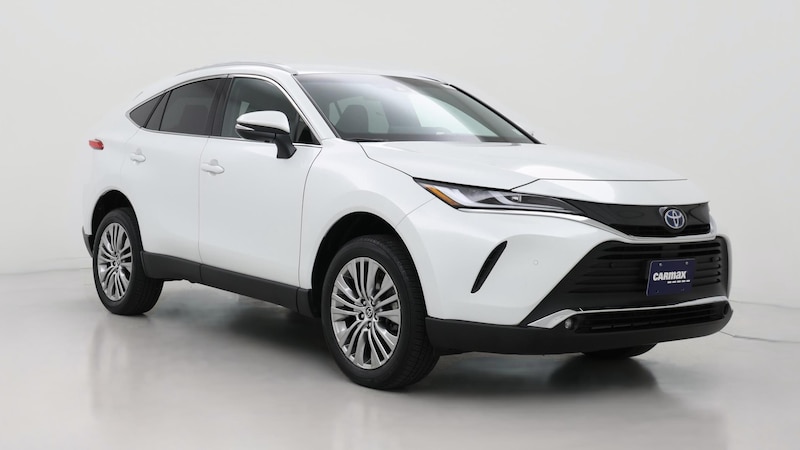 2023 Toyota Venza XLE Hero Image