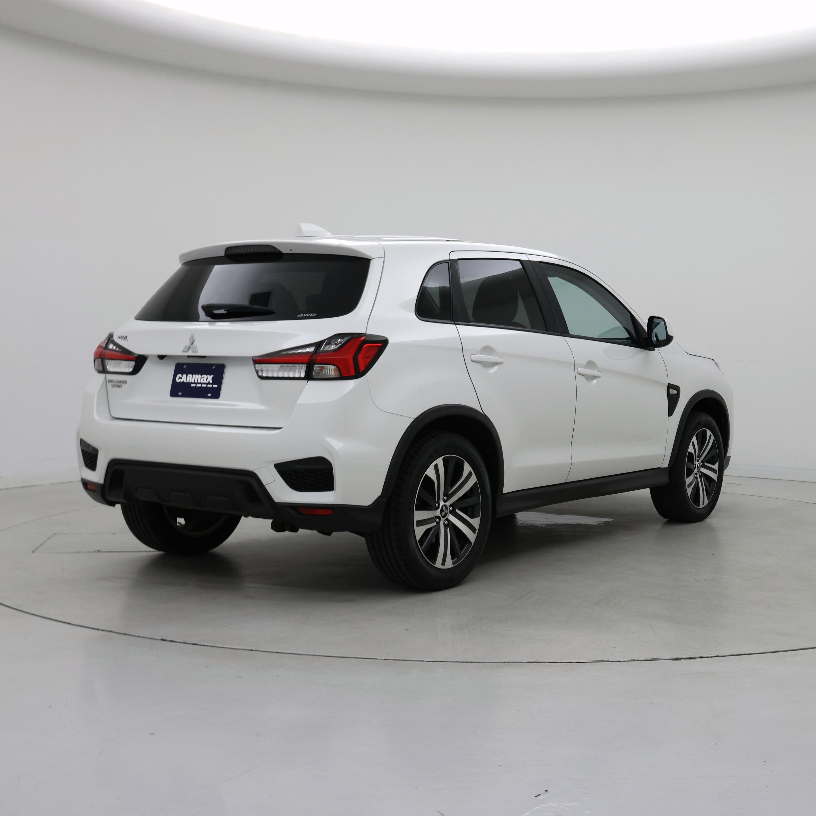 Thumbnail: 2020 Mitsubishi Outlander Sport - 8