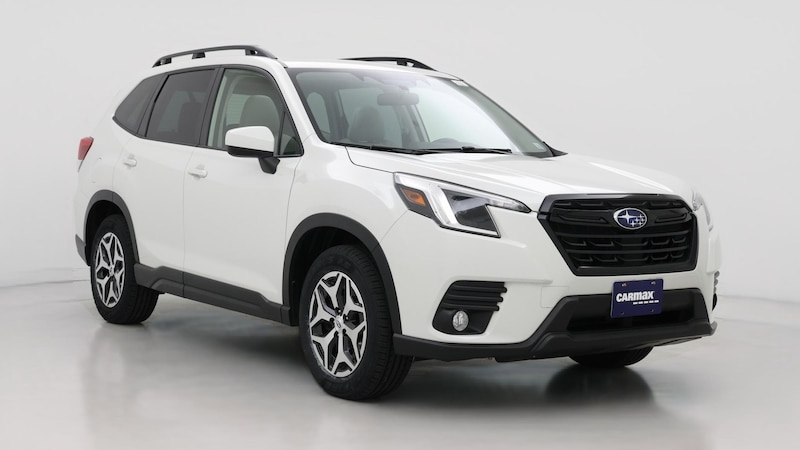2022 Subaru Forester Premium Hero Image