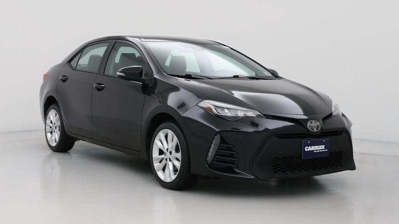 2017 Toyota Corolla SE Hero Image