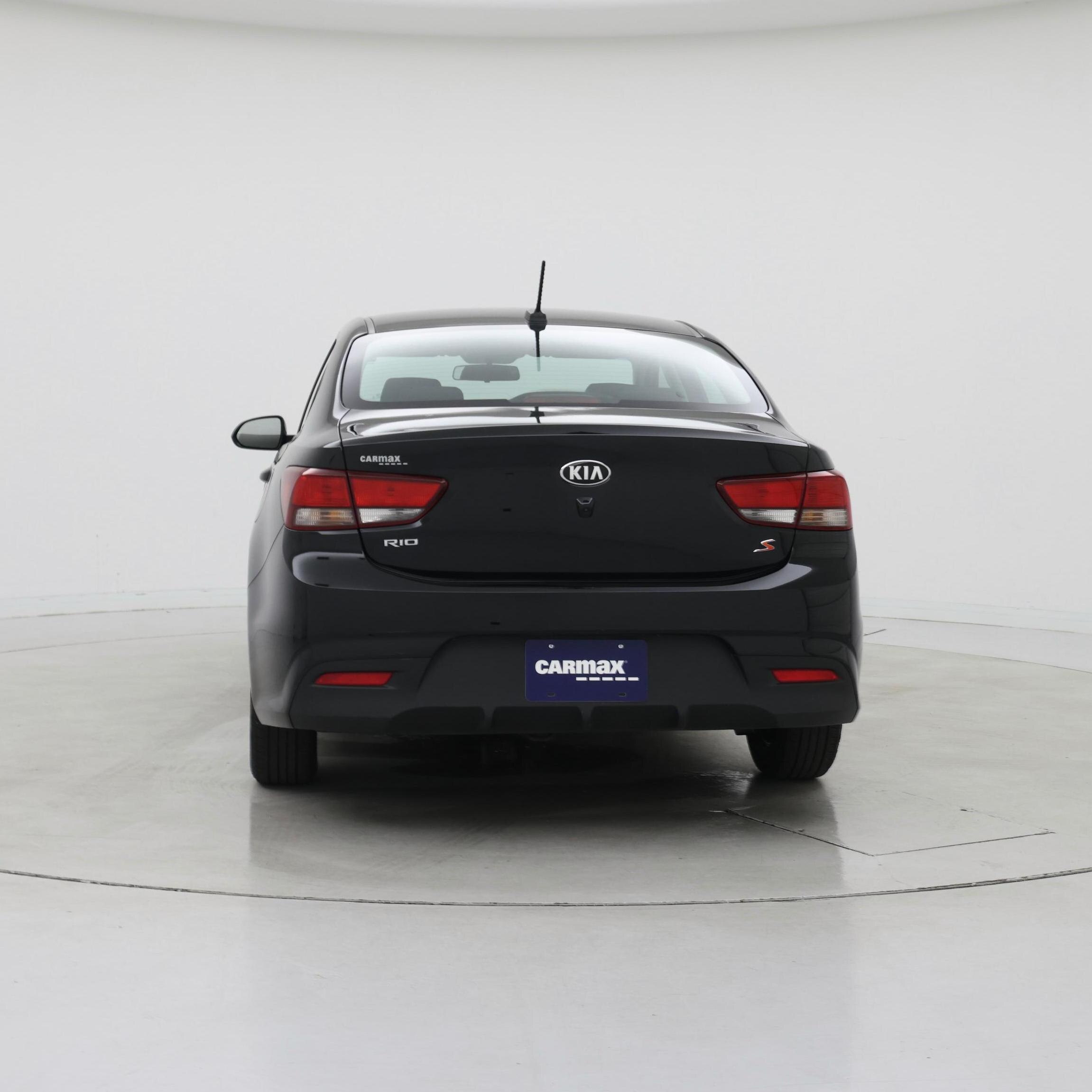 Thumbnail: 2020 Kia Rio - 6