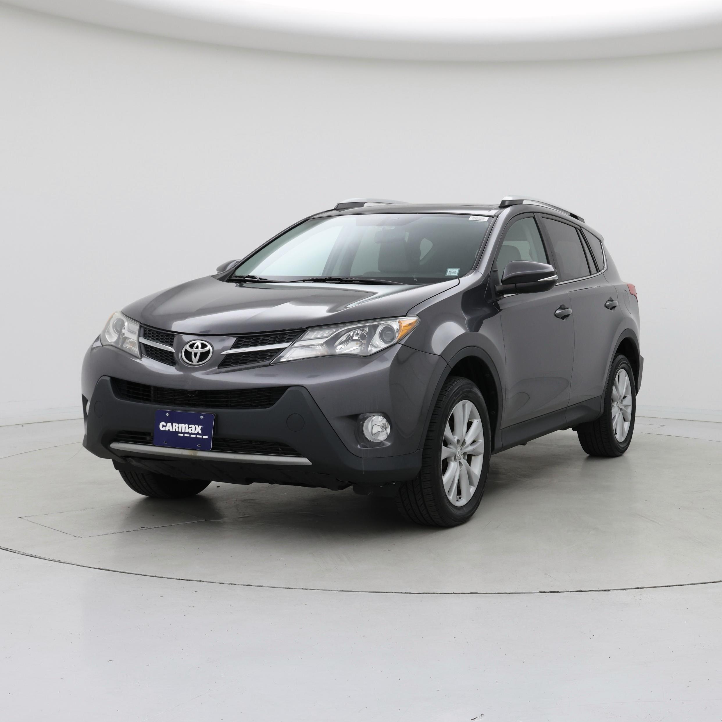 Thumbnail: 2013 Toyota RAV4 - 4