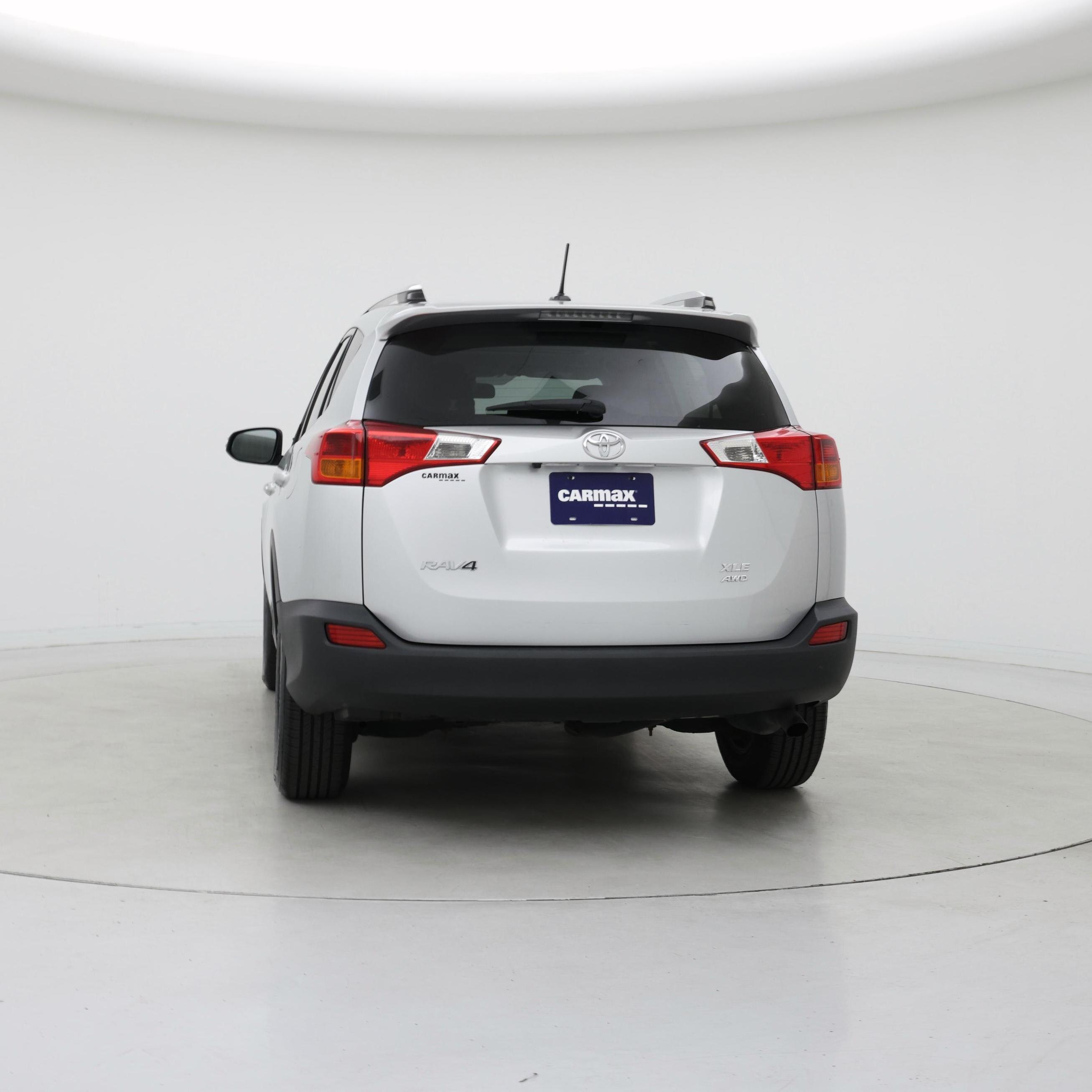 Thumbnail: 2015 Toyota RAV4 - 6
