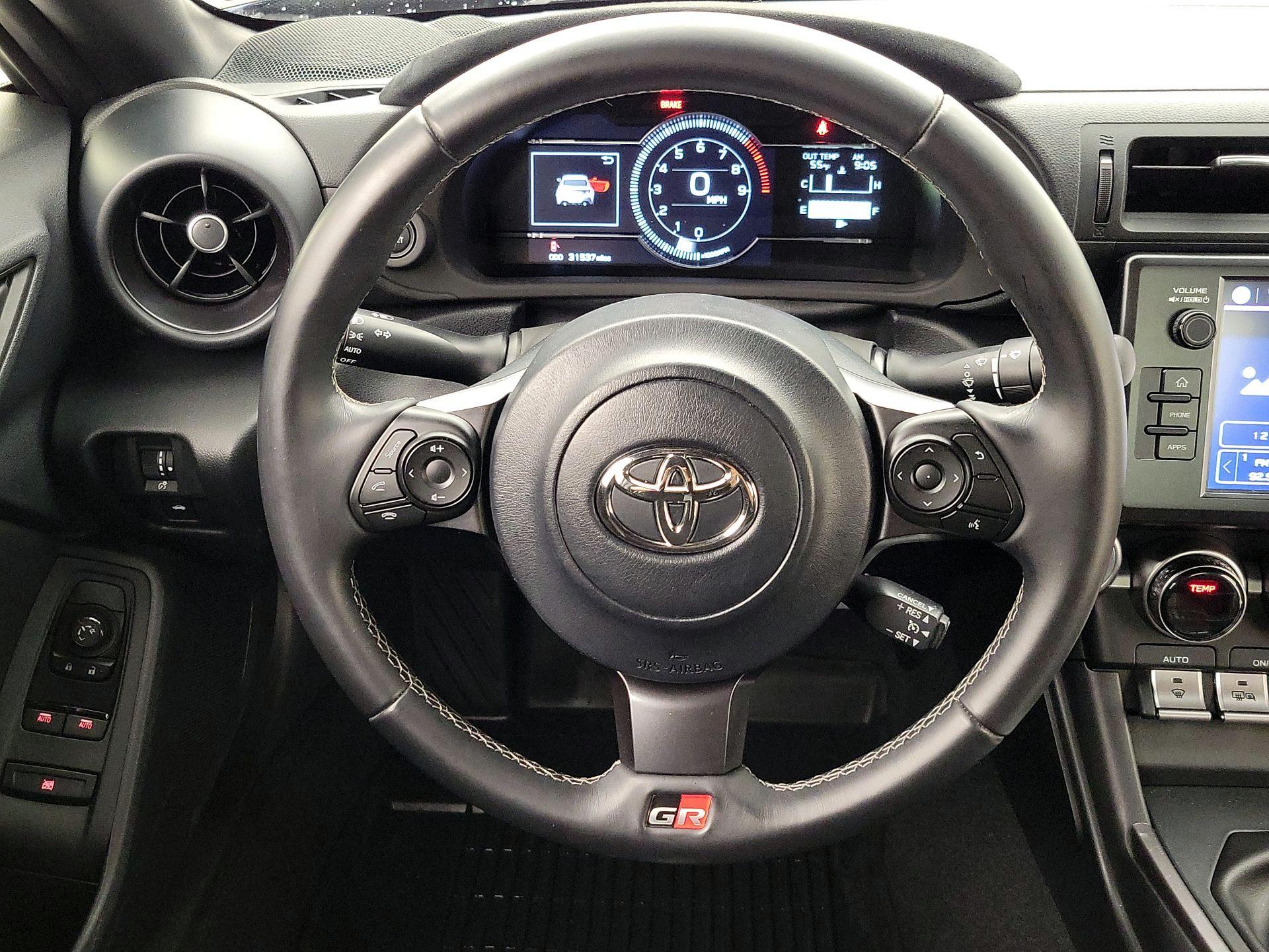 Thumbnail: 2022 Toyota GR86 - 10