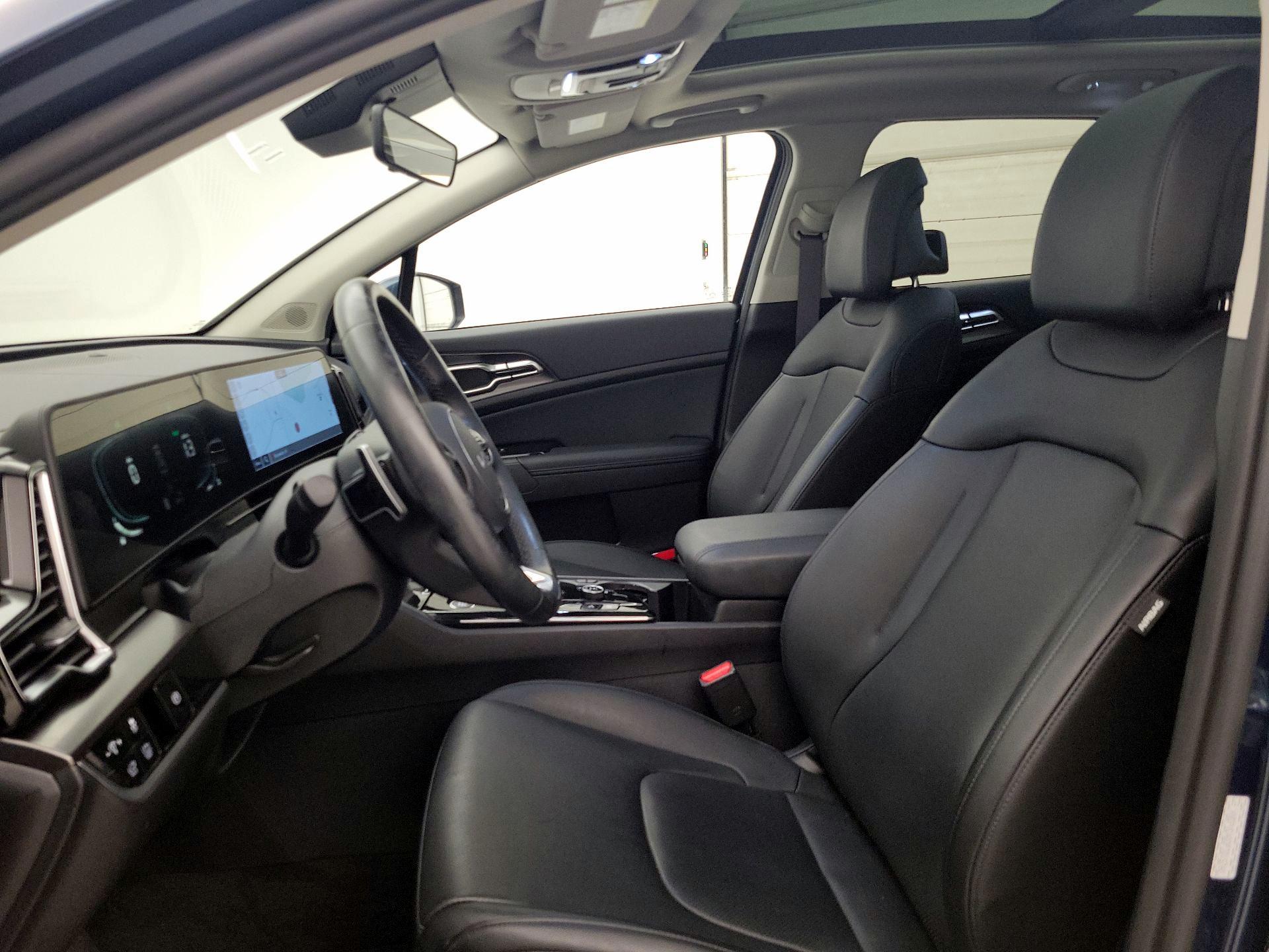 Thumbnail: 2023 Kia Sportage - 11