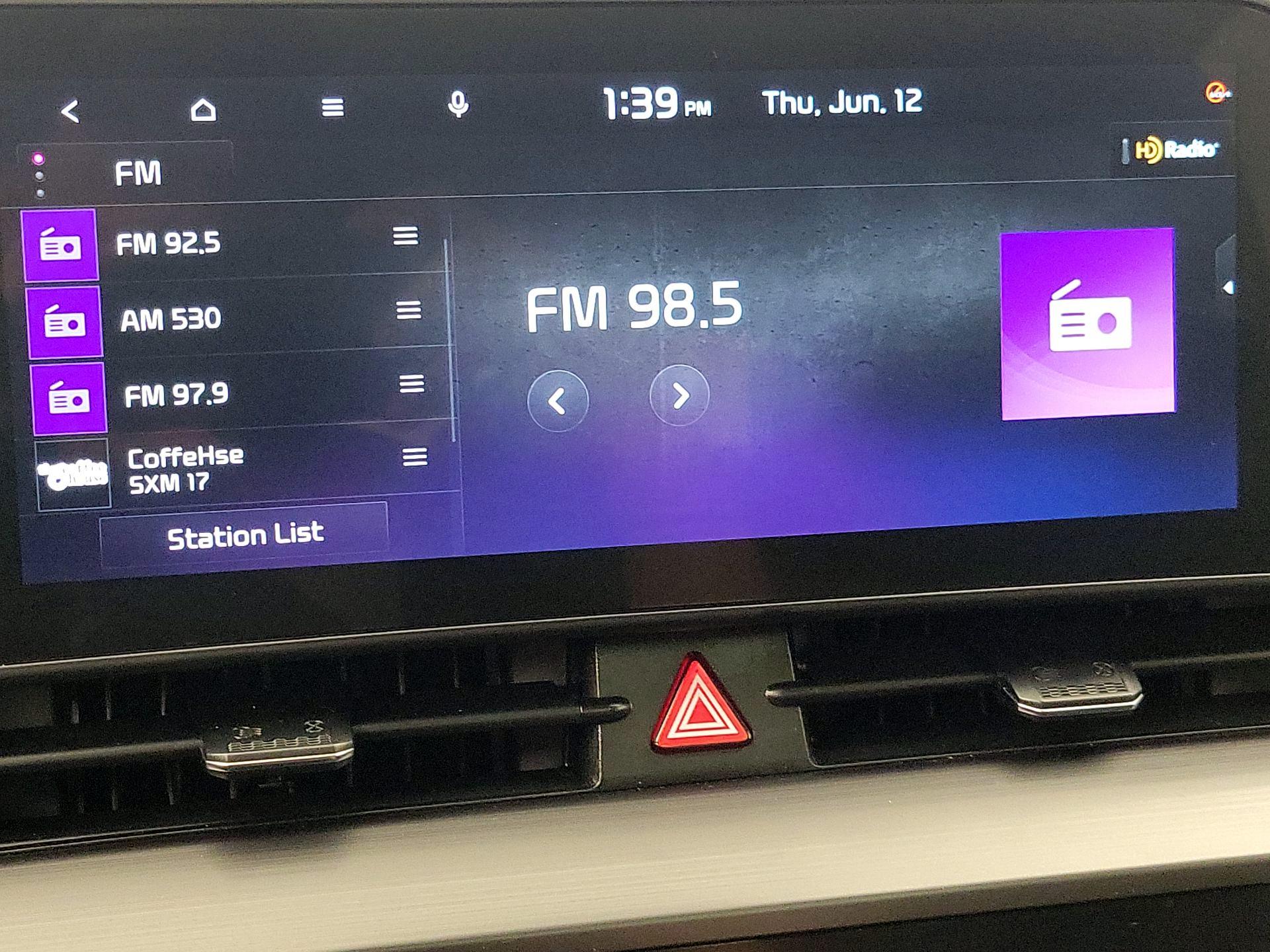 Thumbnail: 2023 Kia Sportage - 16