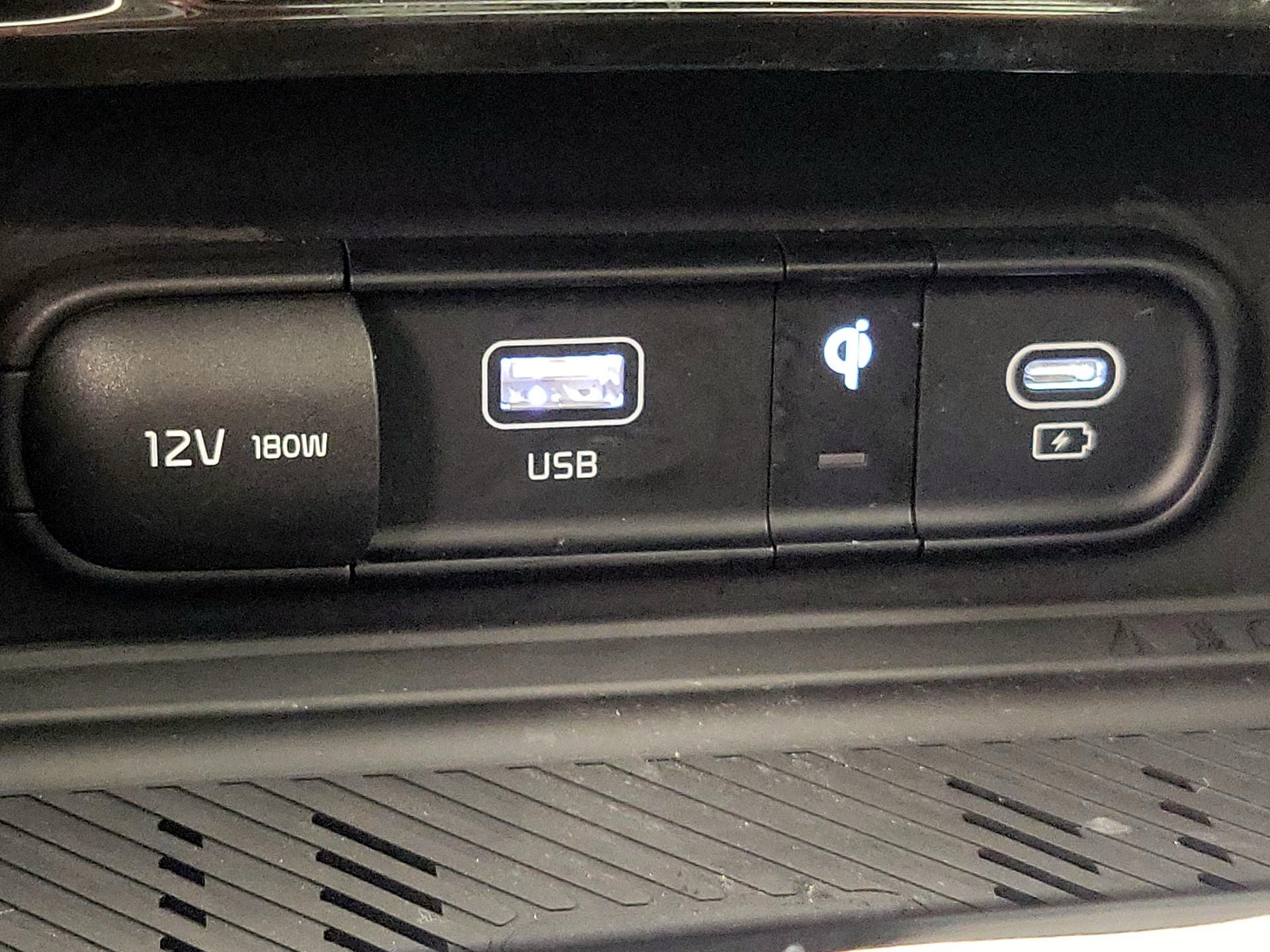 Thumbnail: 2023 Kia Sportage - 19