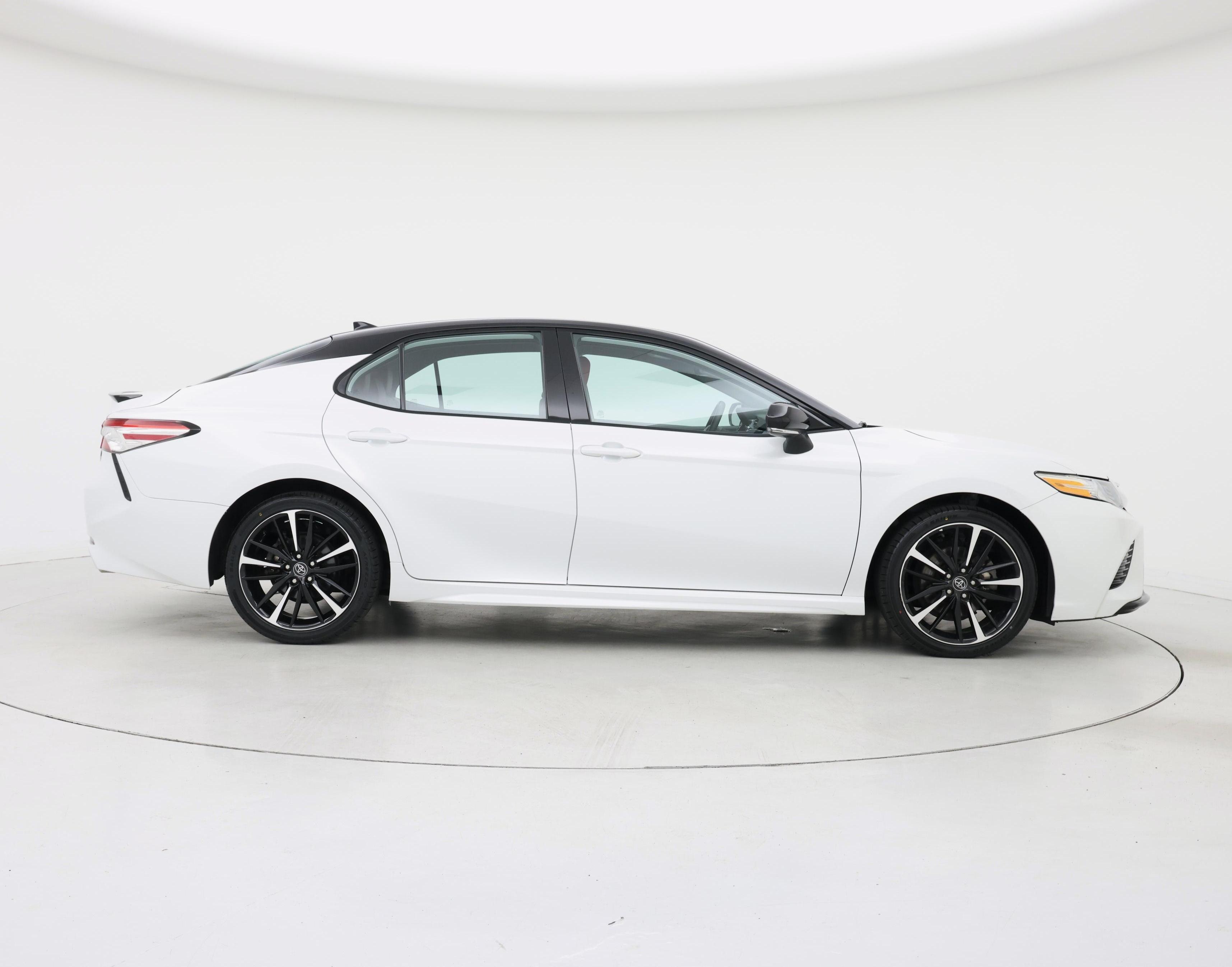 Thumbnail: 2020 Toyota Camry - 7