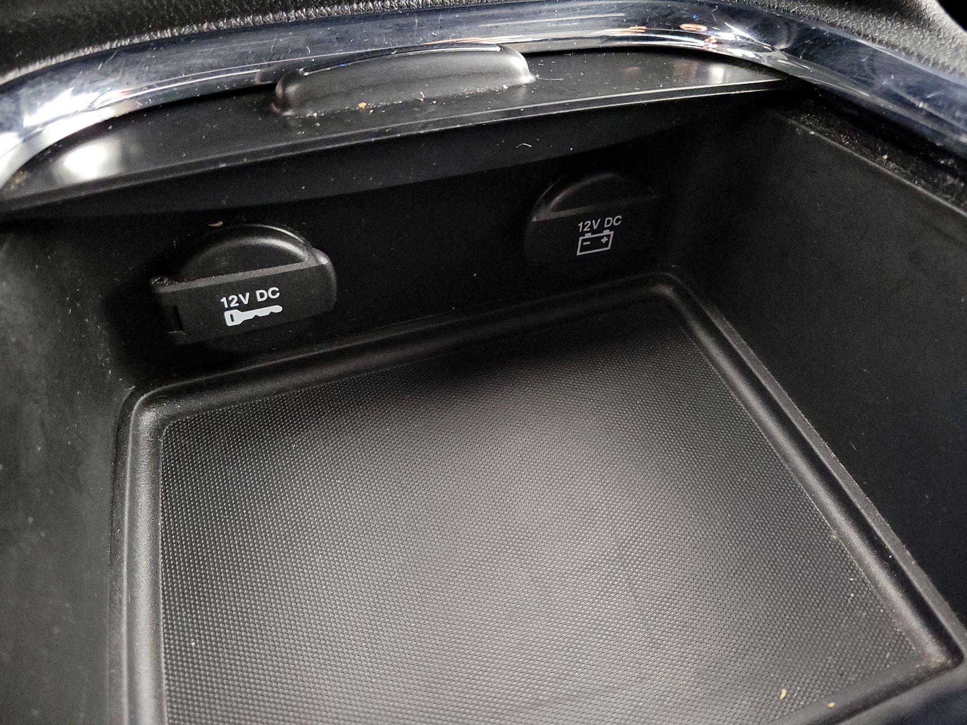 Thumbnail: 2019 Dodge Grand Caravan - 18