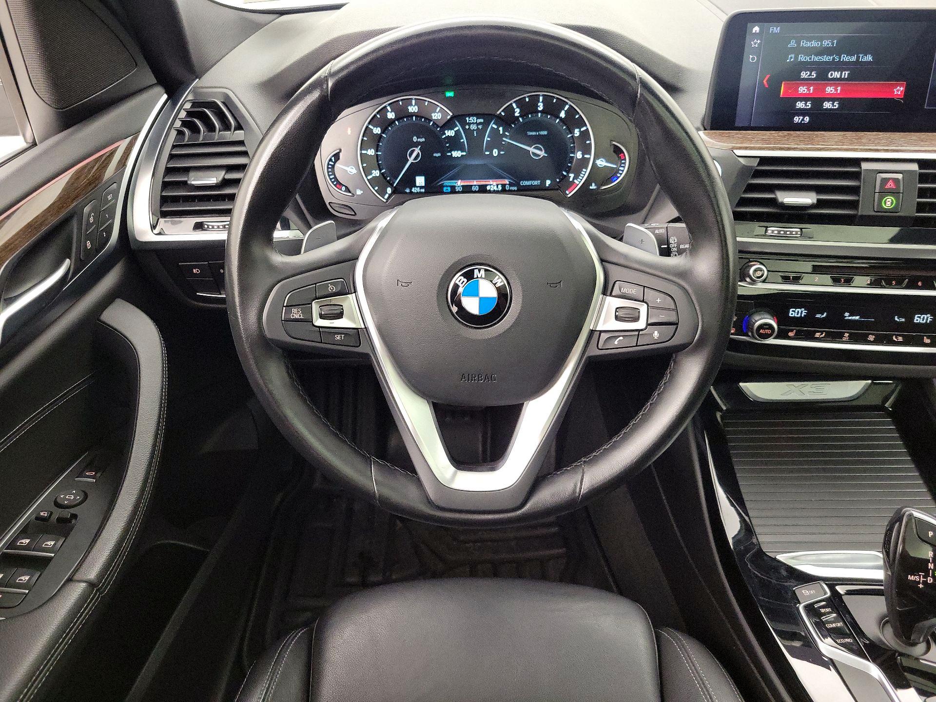 Thumbnail: 2019 BMW X3 - 10