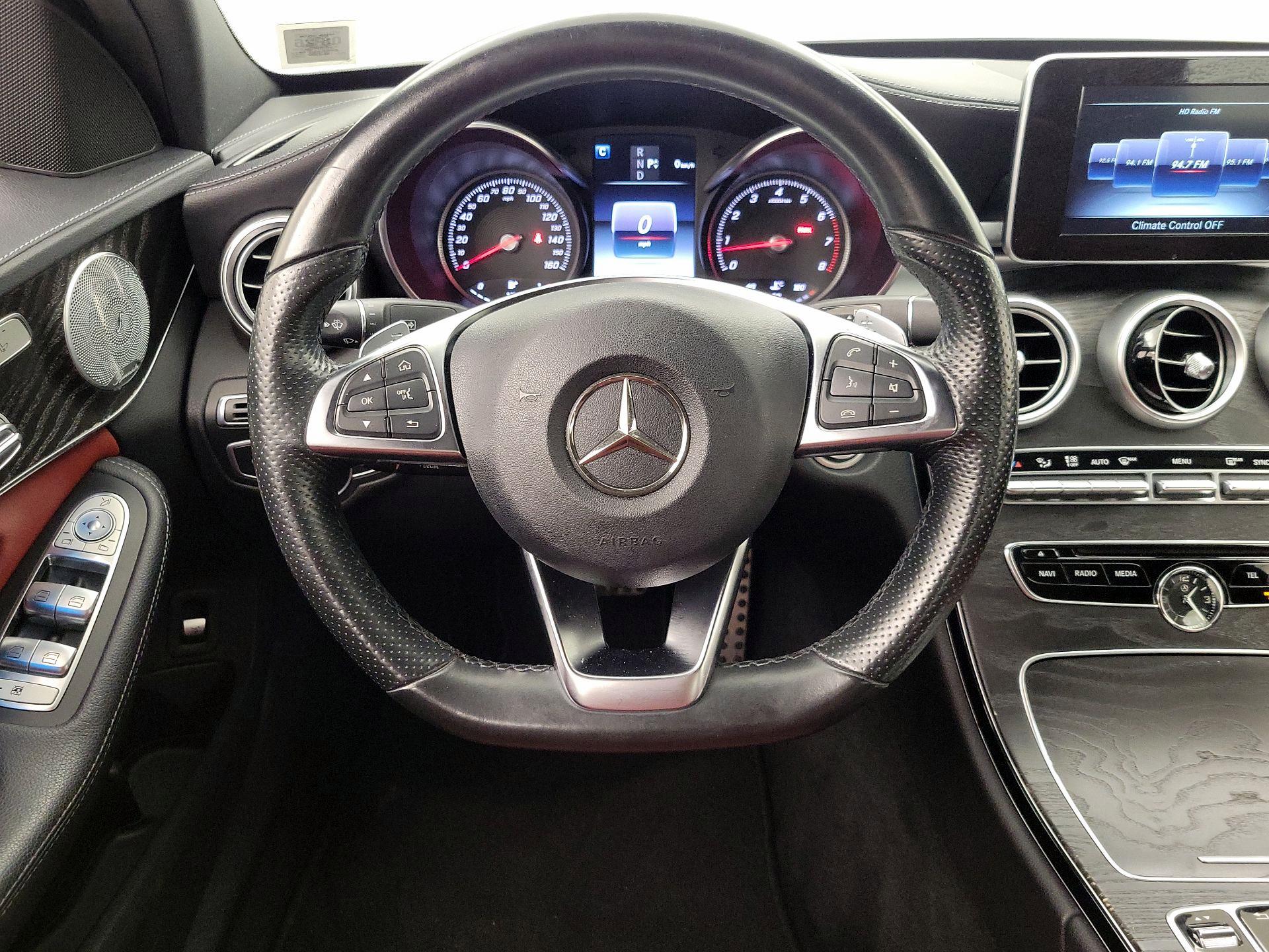 Thumbnail: 2016 Mercedes-Benz C-Class - 10