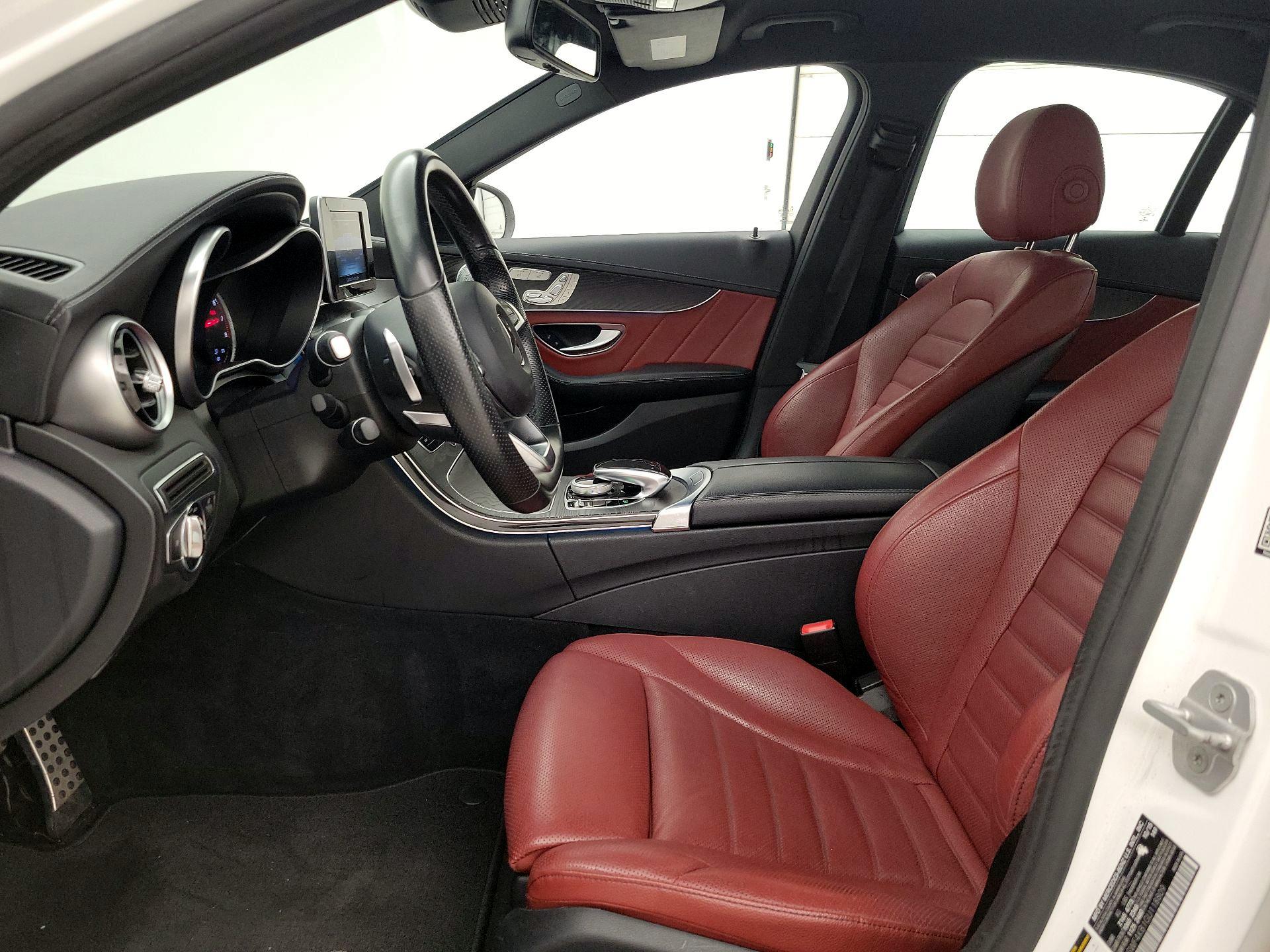 Thumbnail: 2016 Mercedes-Benz C-Class - 11