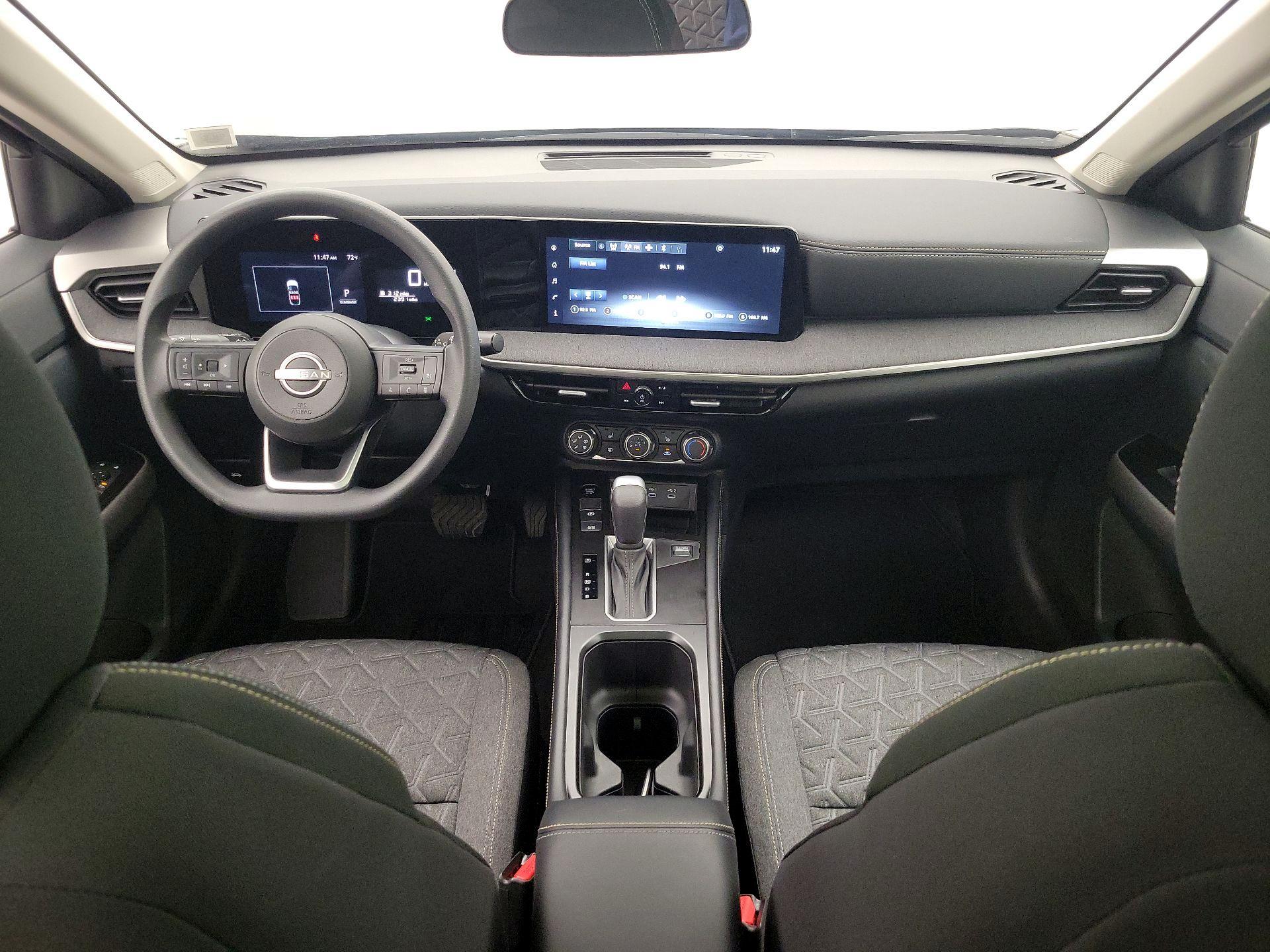 Thumbnail: 2025 Nissan Kicks - 9
