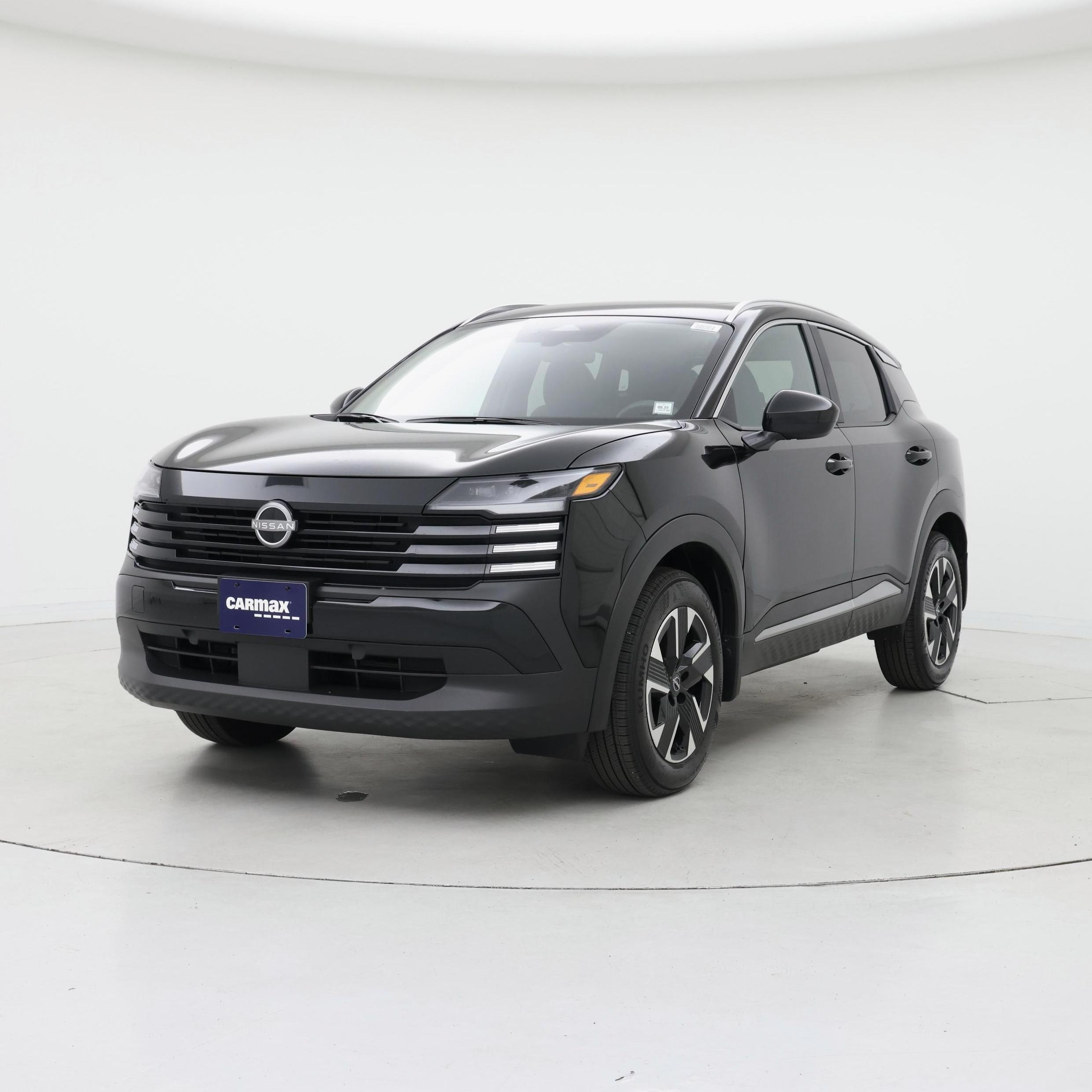 Thumbnail: 2025 Nissan Kicks - 4