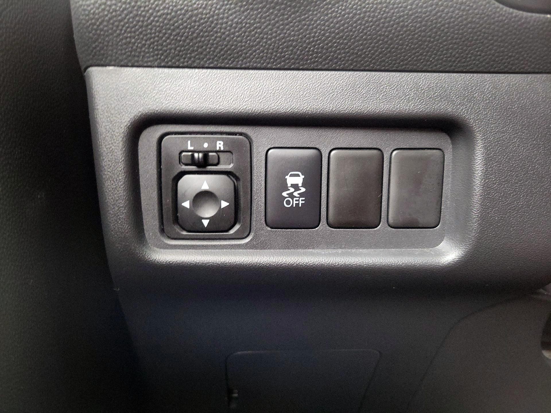 Thumbnail: 2019 Mitsubishi Mirage G4 - 13