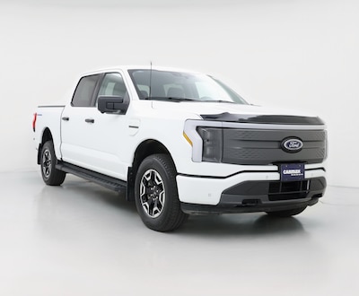 White 2023 Ford F150 Lightning XLT