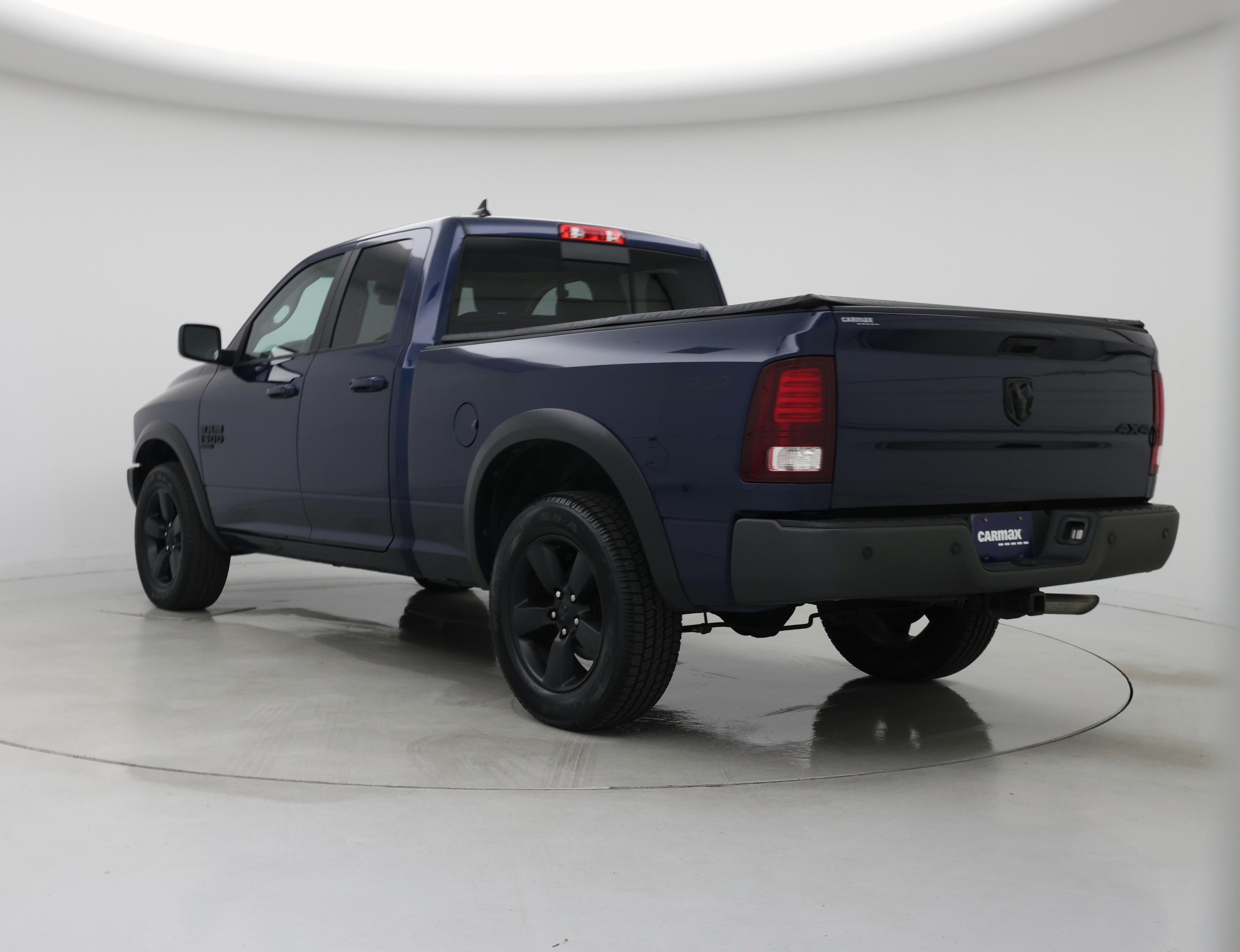Thumbnail: 2019 RAM 1500 Classic - 2