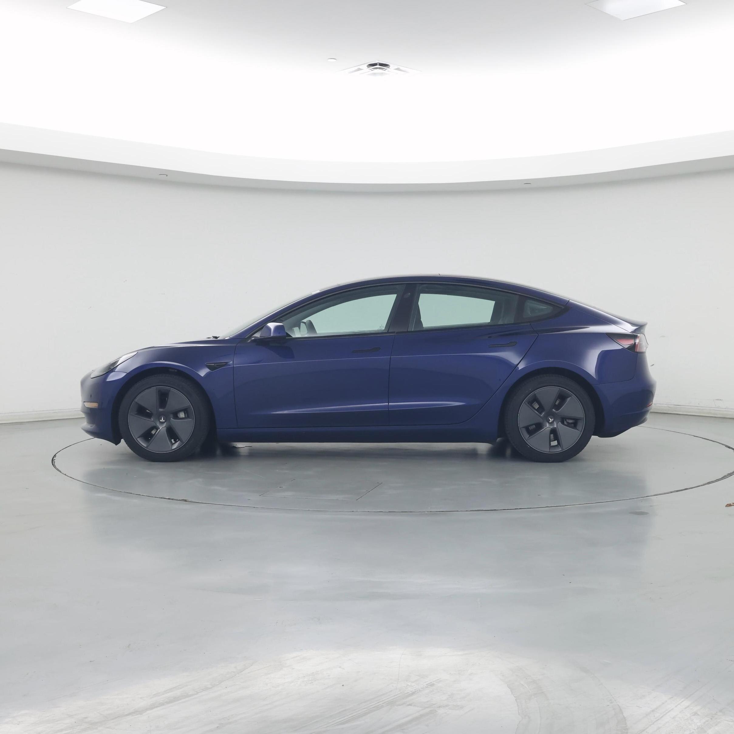 Thumbnail: 2022 Tesla Model 3 - 3