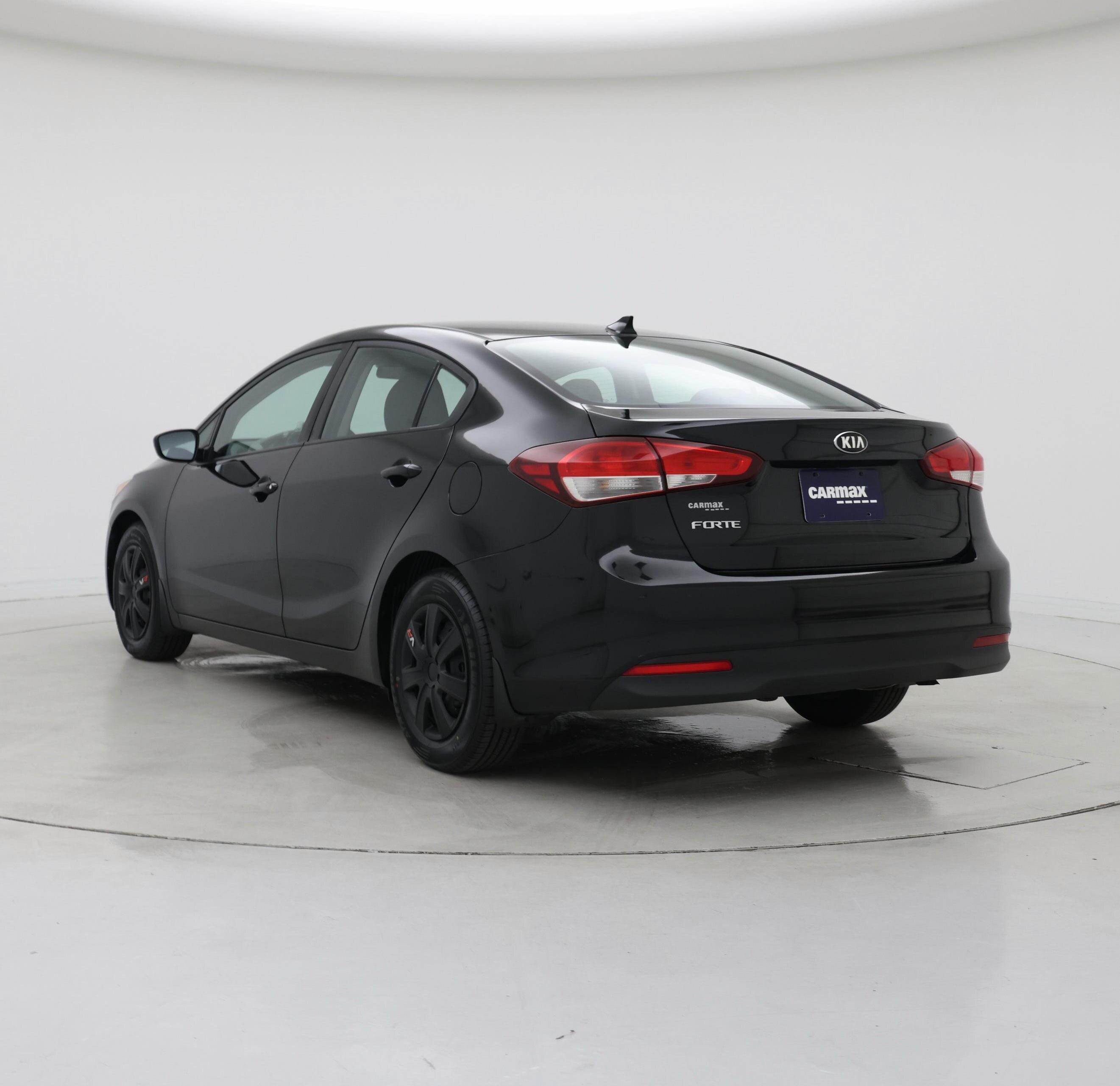 Thumbnail: 2017 Kia Forte - 2