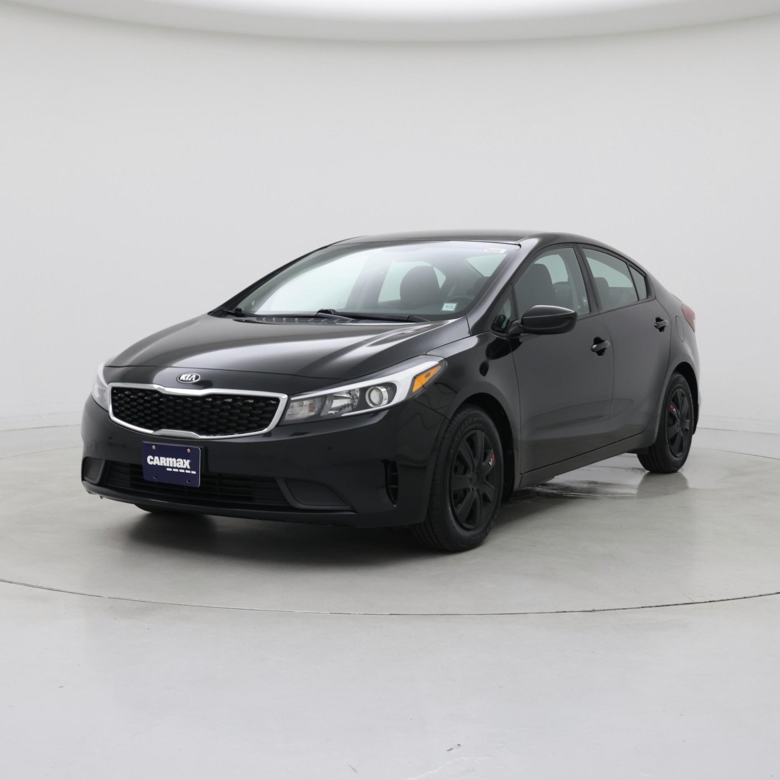 Thumbnail: 2017 Kia Forte - 4