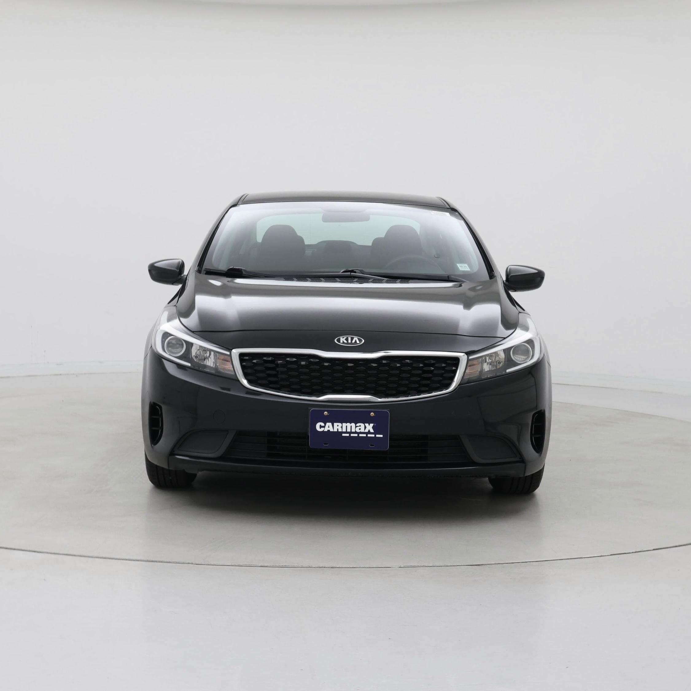 Thumbnail: 2017 Kia Forte - 5