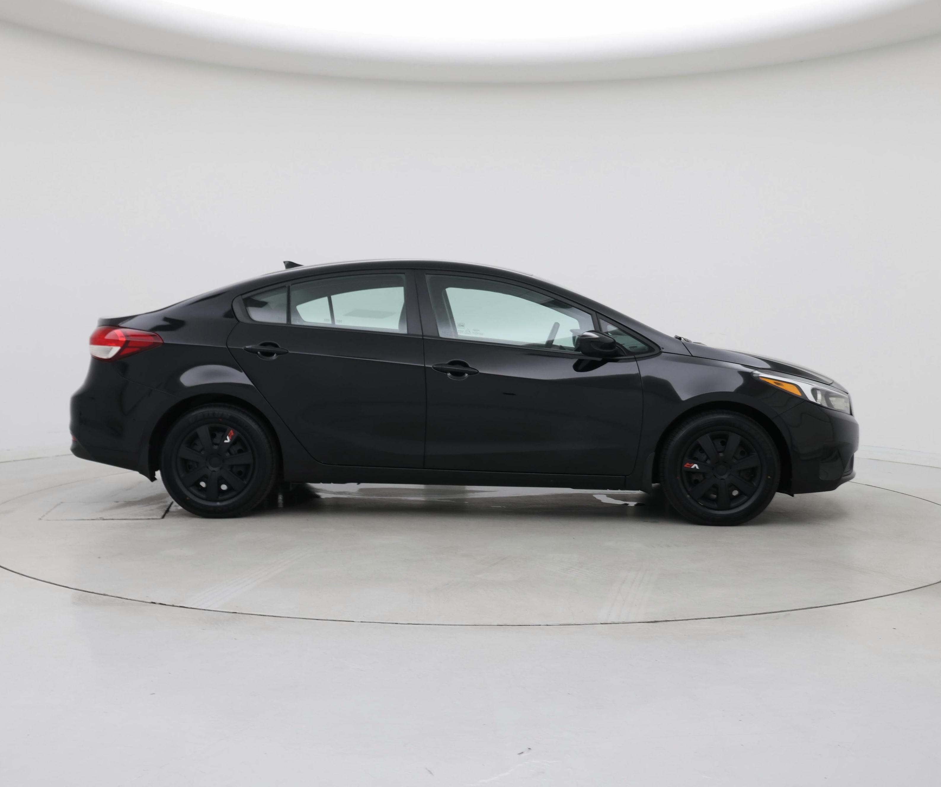 Thumbnail: 2017 Kia Forte - 7