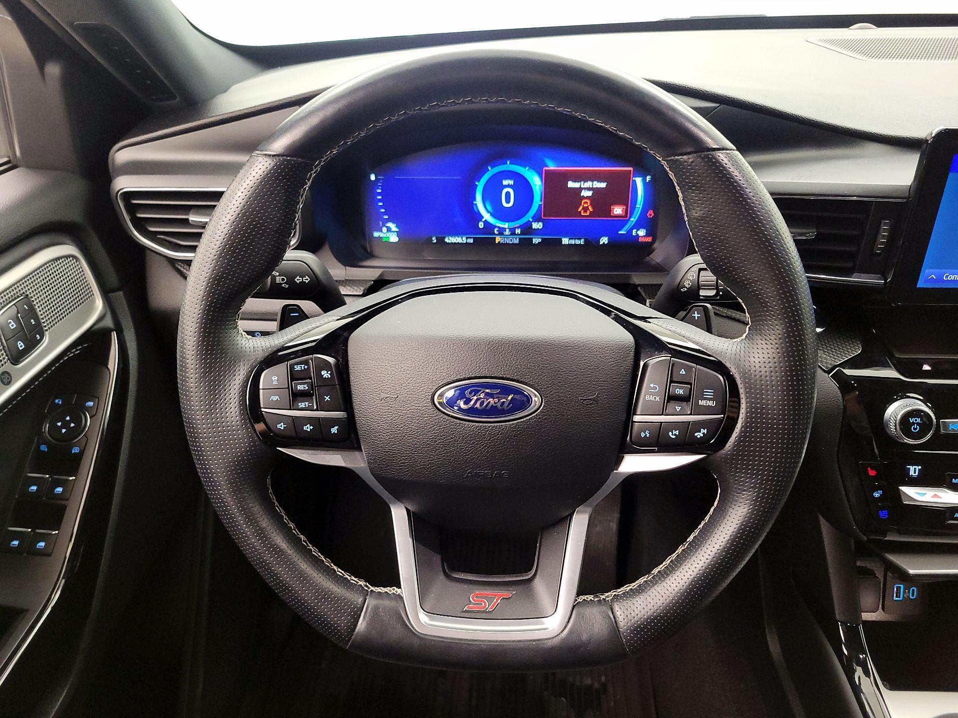 Thumbnail: 2021 Ford Explorer - 10