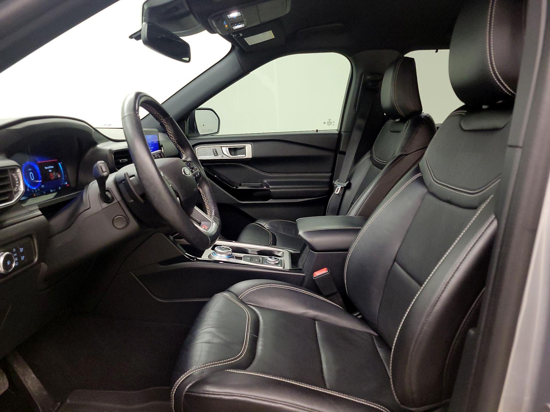 Thumbnail: 2021 Ford Explorer - 11