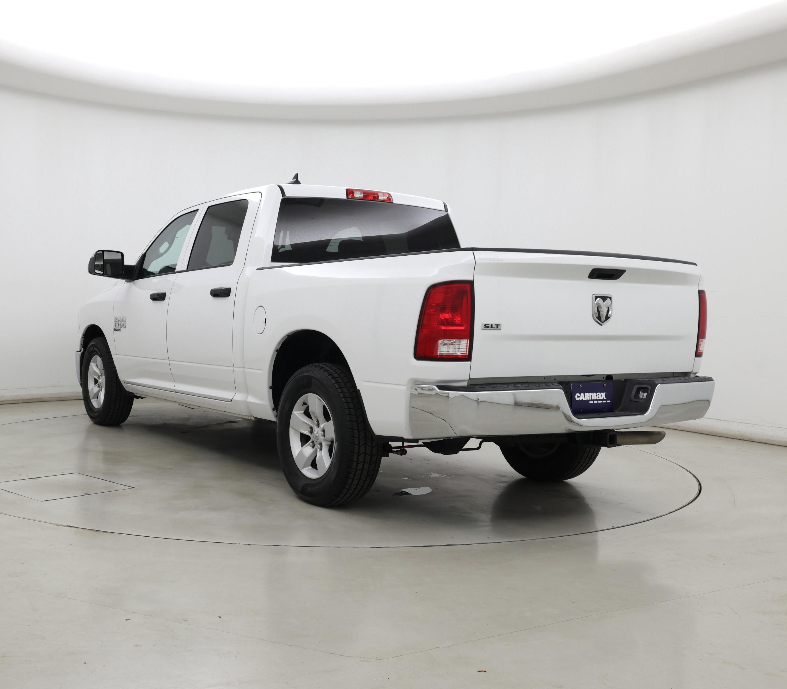 Thumbnail: 2022 RAM 1500 Classic - 2