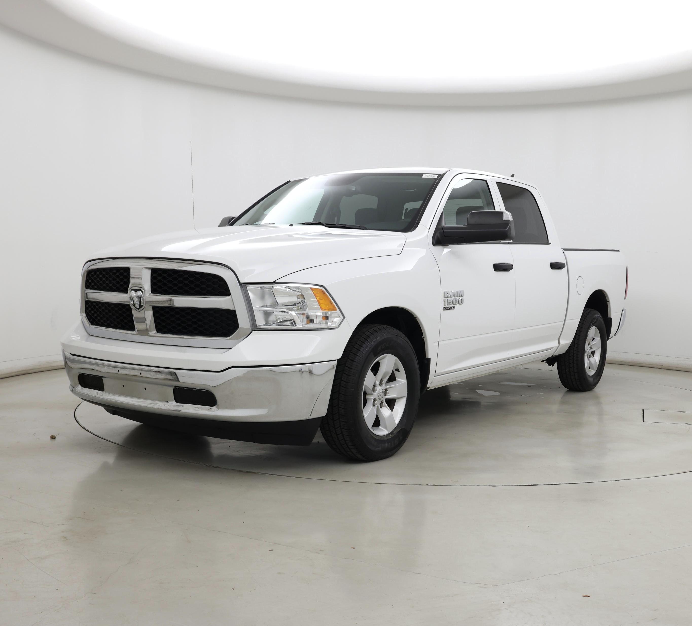 Thumbnail: 2022 RAM 1500 Classic - 4