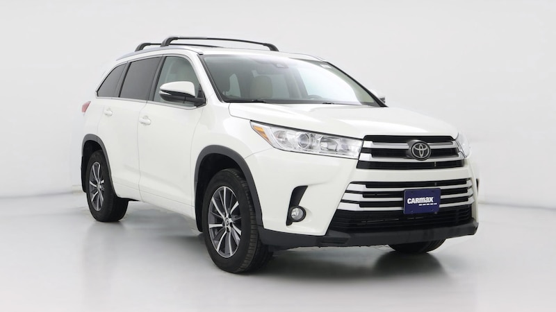 2018 Toyota Highlander XLE Hero Image