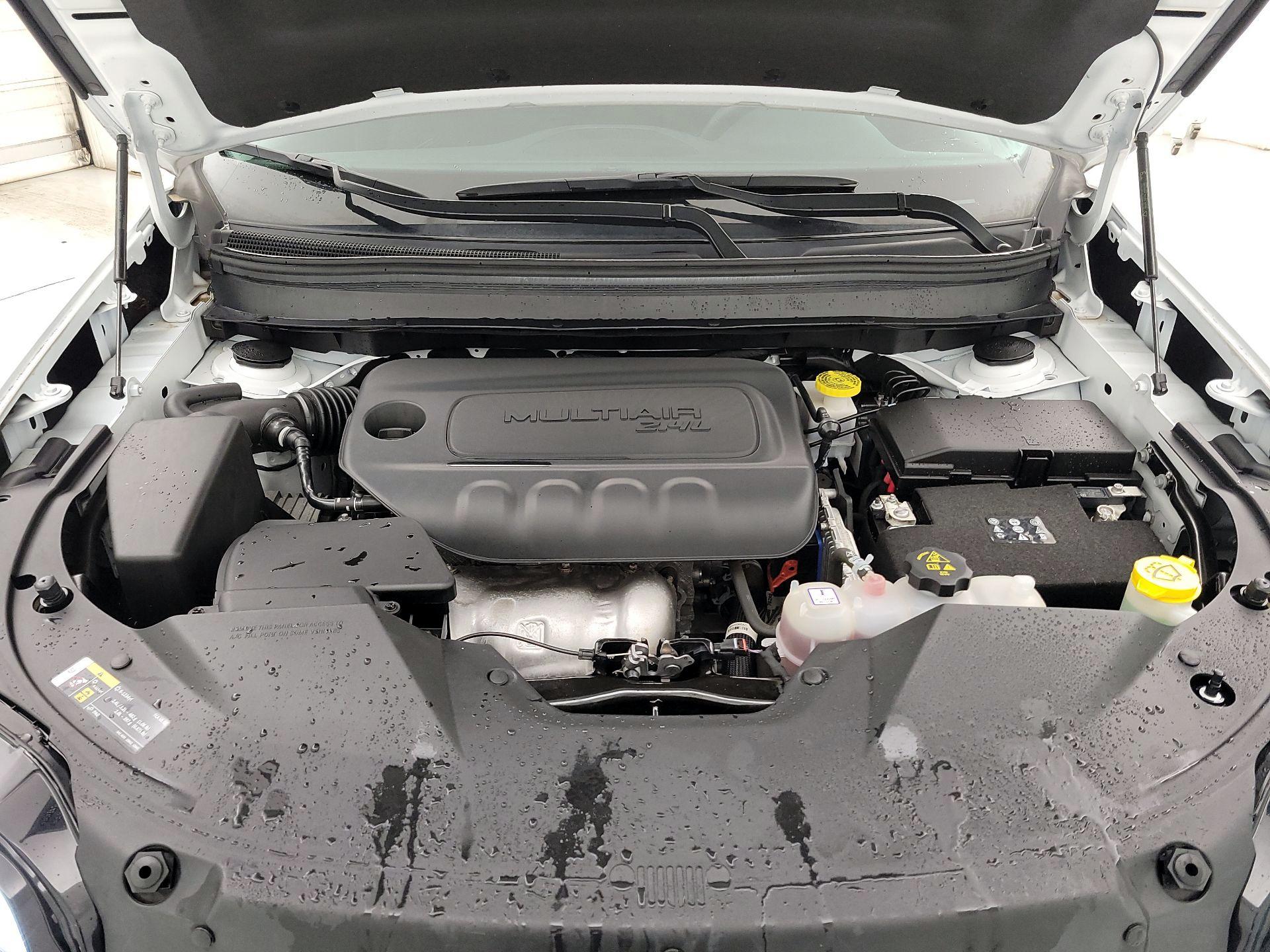 Thumbnail: 2021 Jeep Cherokee - 19
