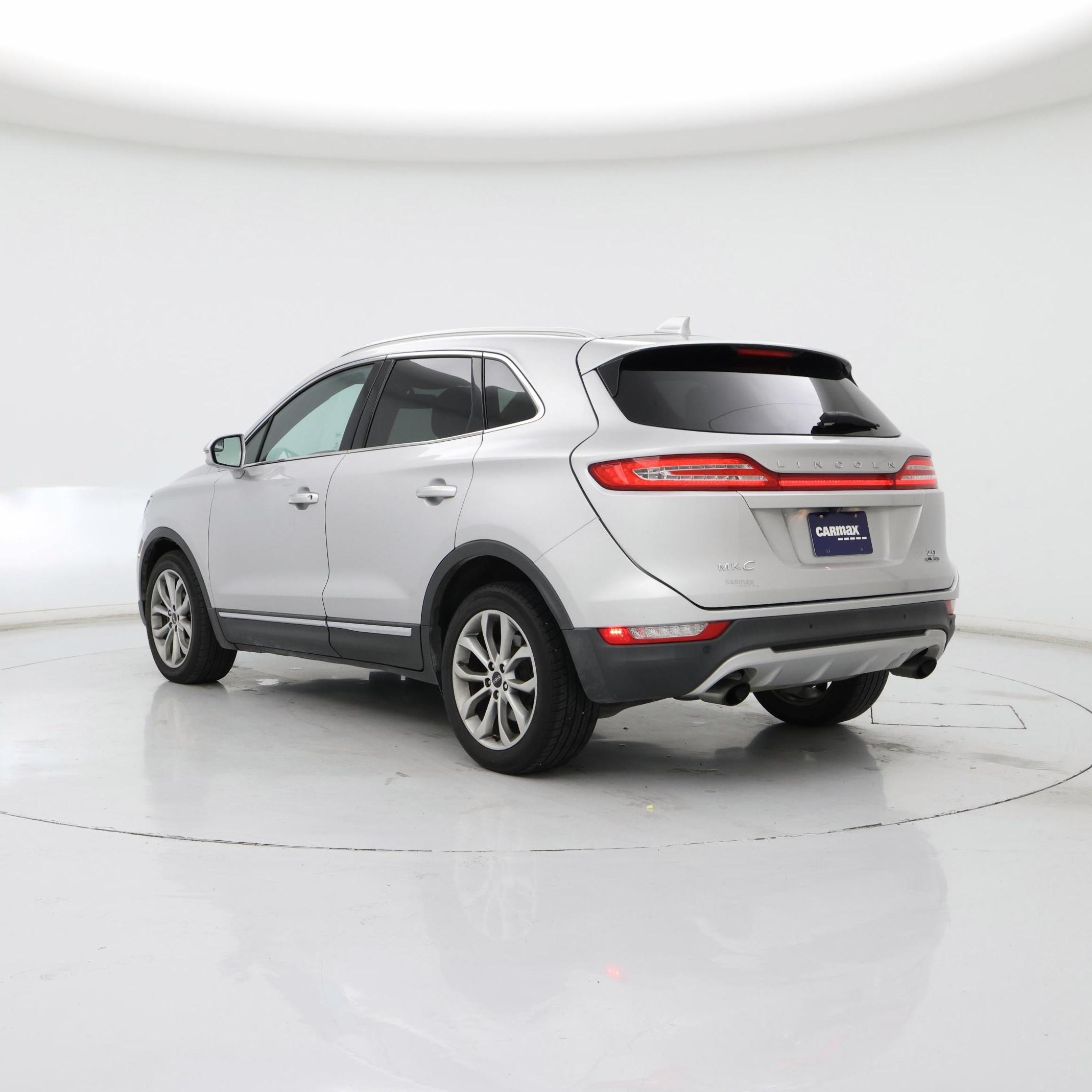 Thumbnail: 2016 Lincoln MKC - 2