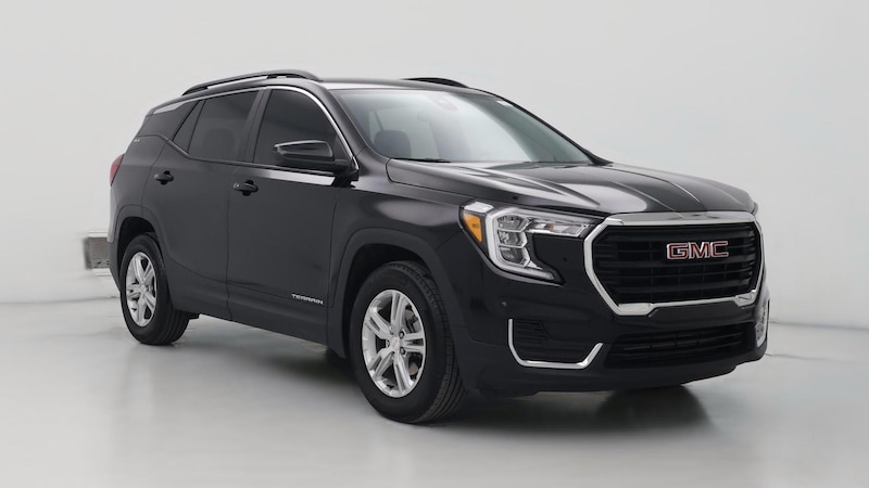 2022 GMC Terrain SLE Hero Image