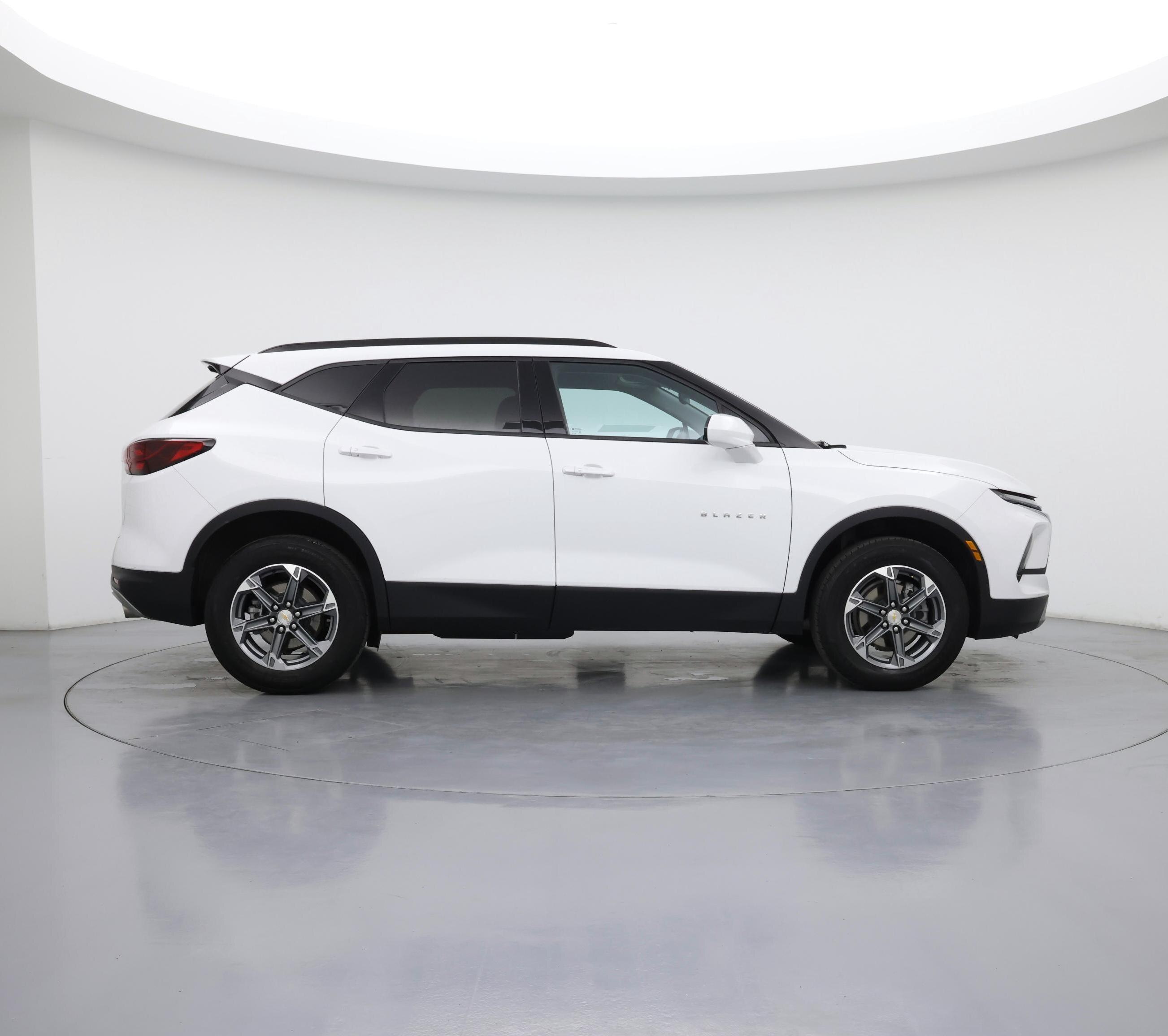 Thumbnail: 2023 Chevrolet Blazer - 7