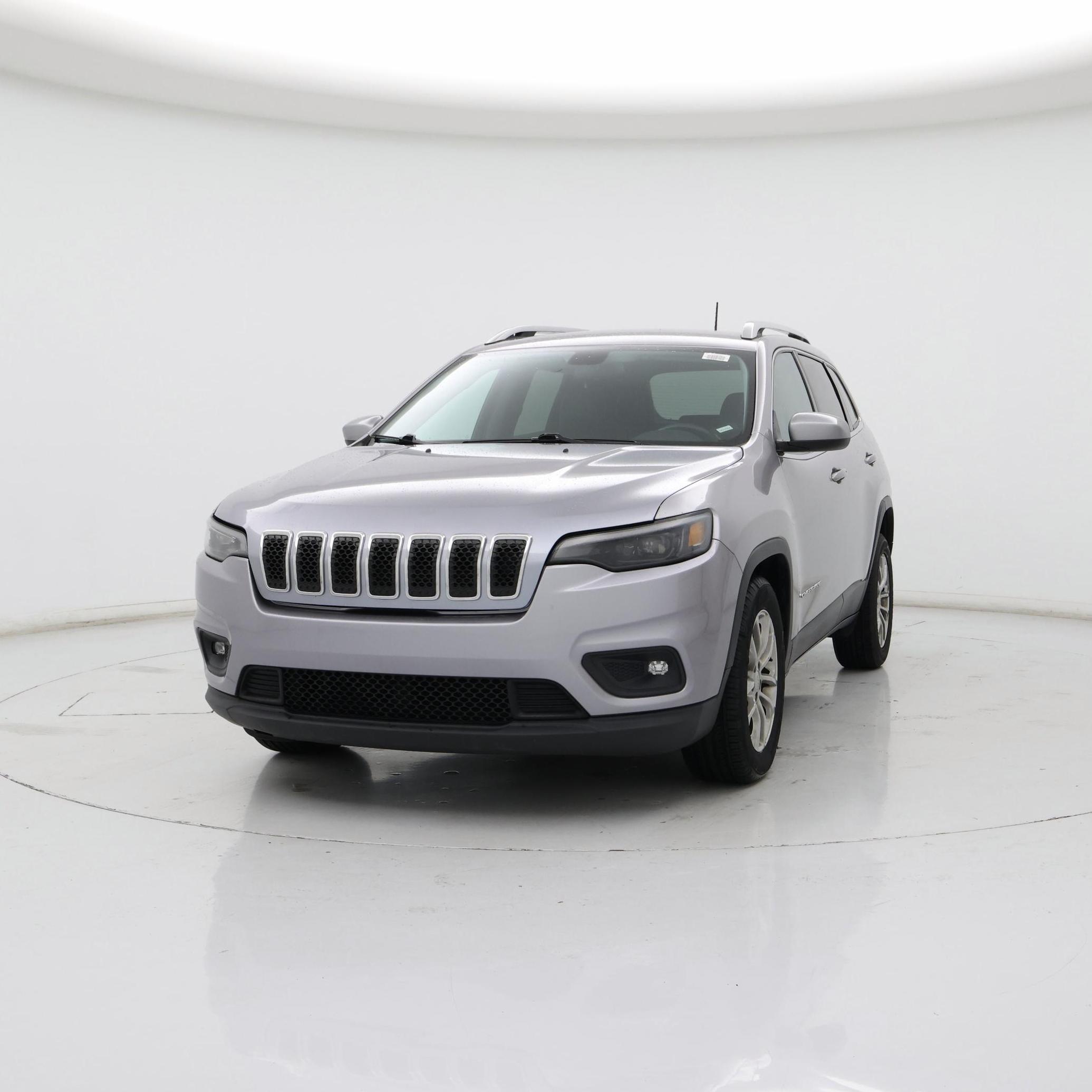 Thumbnail: 2019 Jeep Cherokee - 4